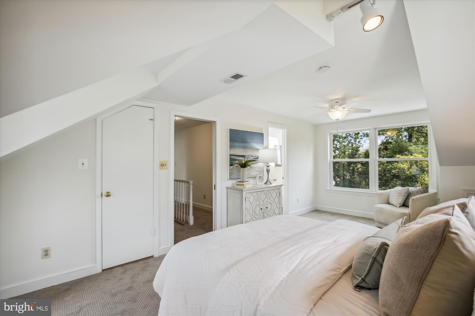 GREENWAY DOWNS - Residential