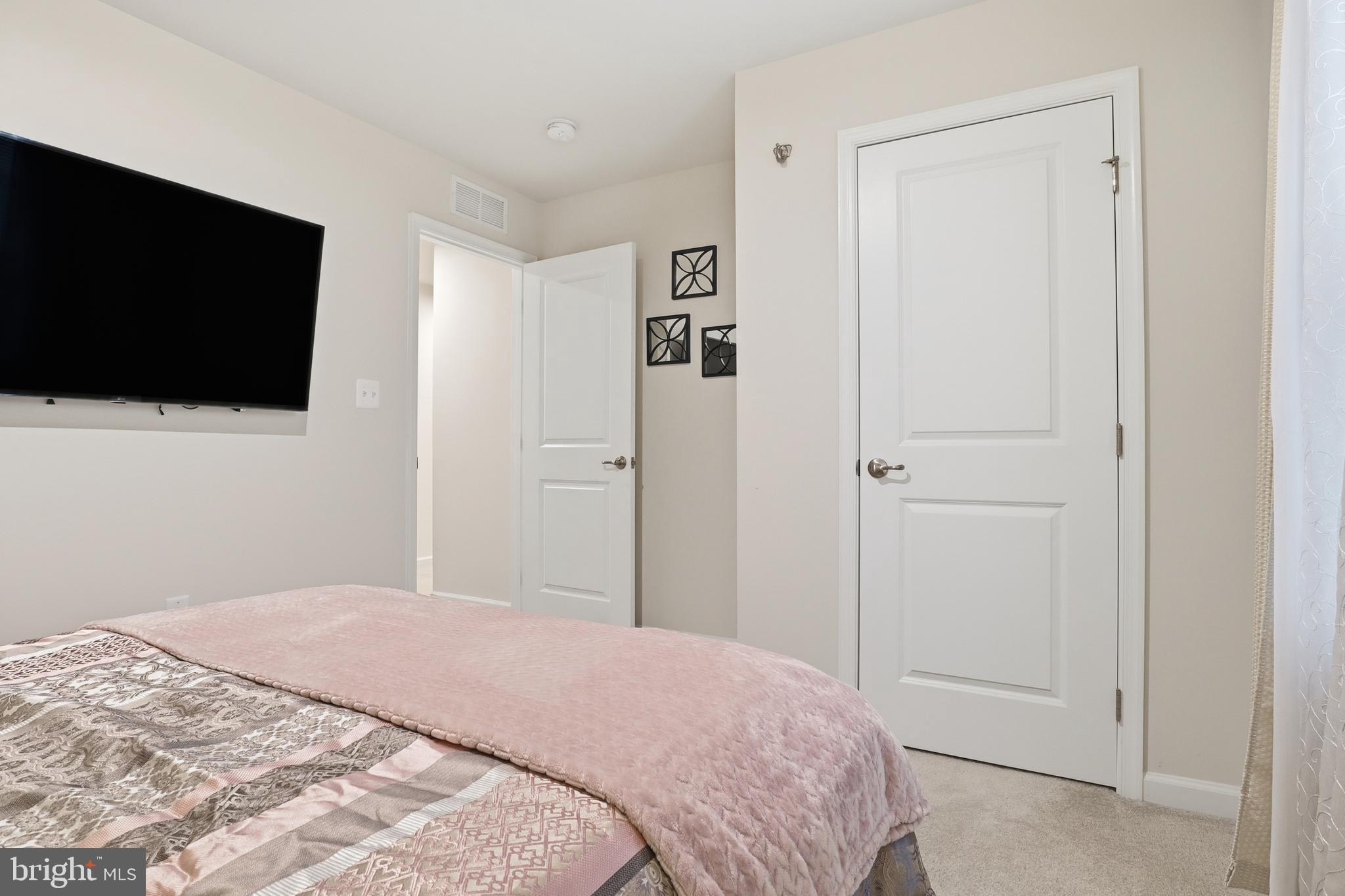 SPRINGETTSBURY TWP - Residential