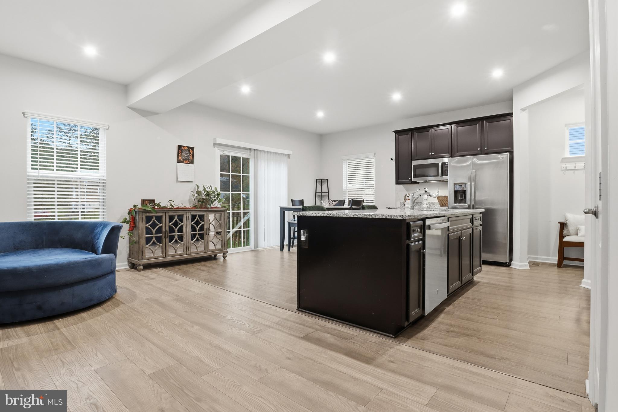 SPRINGETTSBURY TWP - Residential