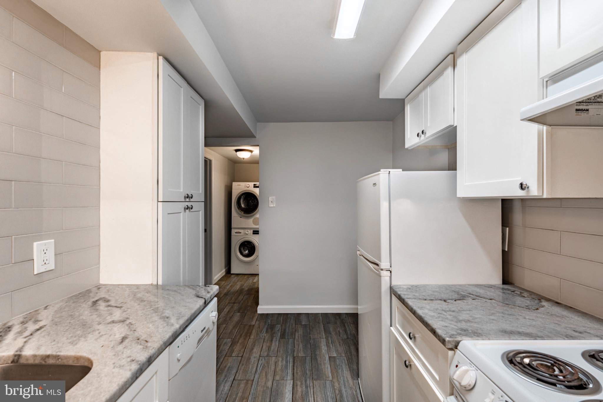 207 WALNUT HILL ROAD C1