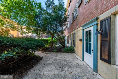 207 WALNUT HILL ROAD C1 WEST CHESTER PA 19382