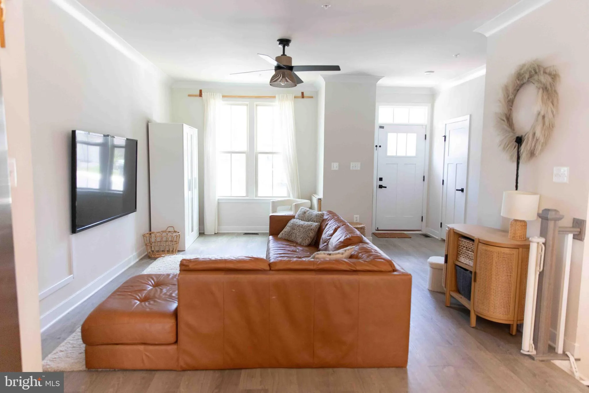 New Market, Maryland 21774, United States, 5 Bedrooms Bedrooms, ,5 BathroomsBathrooms,Residential,Active,131217