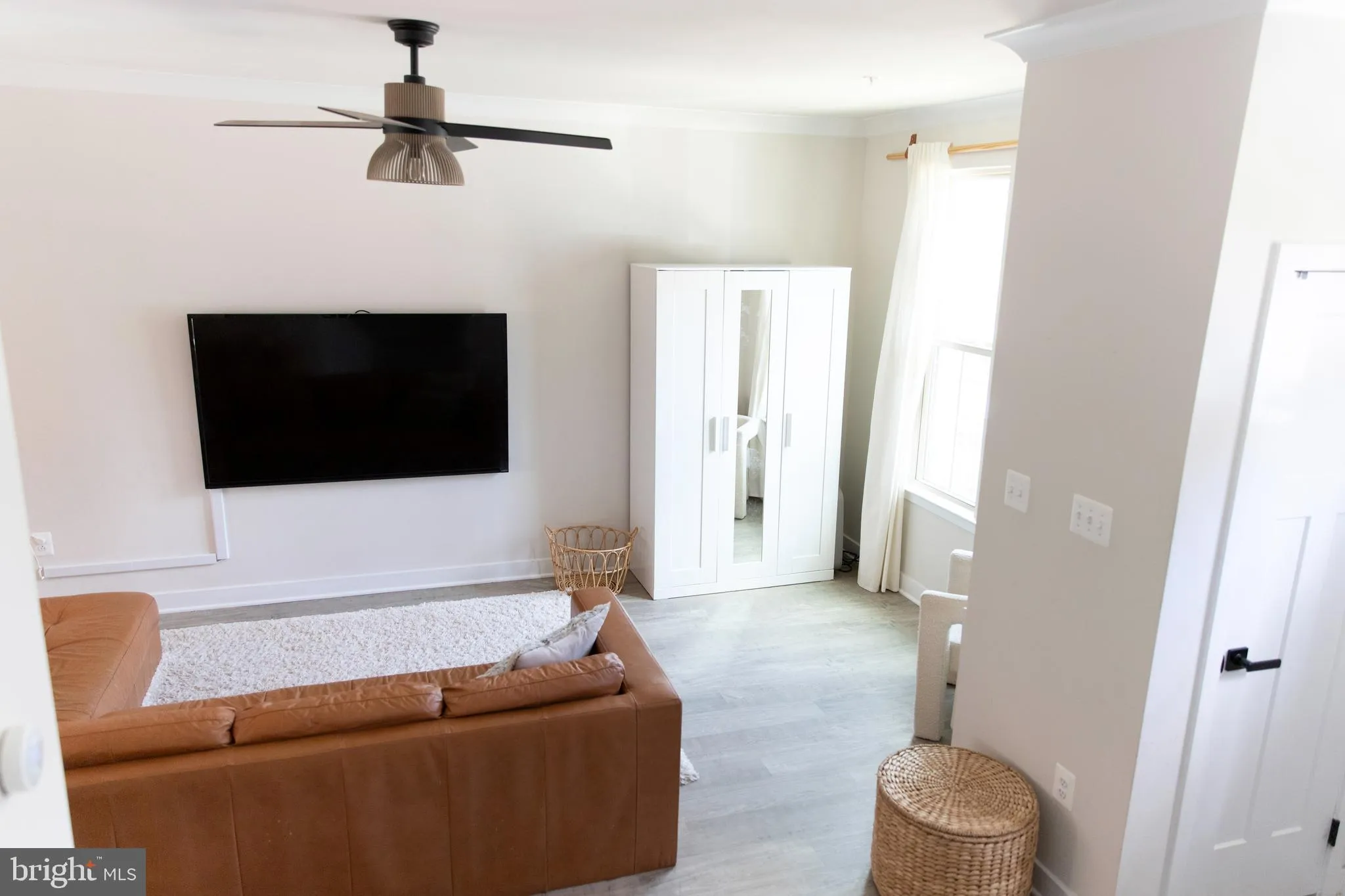 New Market, Maryland 21774, United States, 5 Bedrooms Bedrooms, ,5 BathroomsBathrooms,Residential,Active,131217