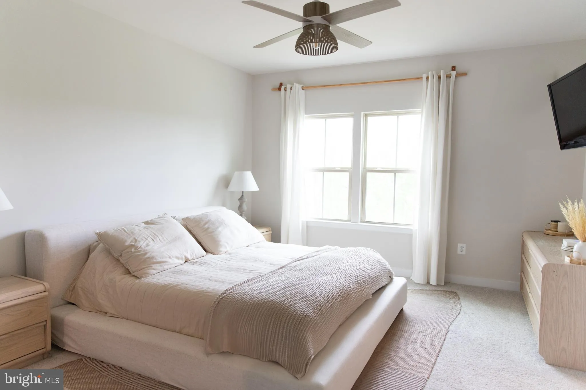 New Market, Maryland 21774, United States, 5 Bedrooms Bedrooms, ,5 BathroomsBathrooms,Residential,Active,131217