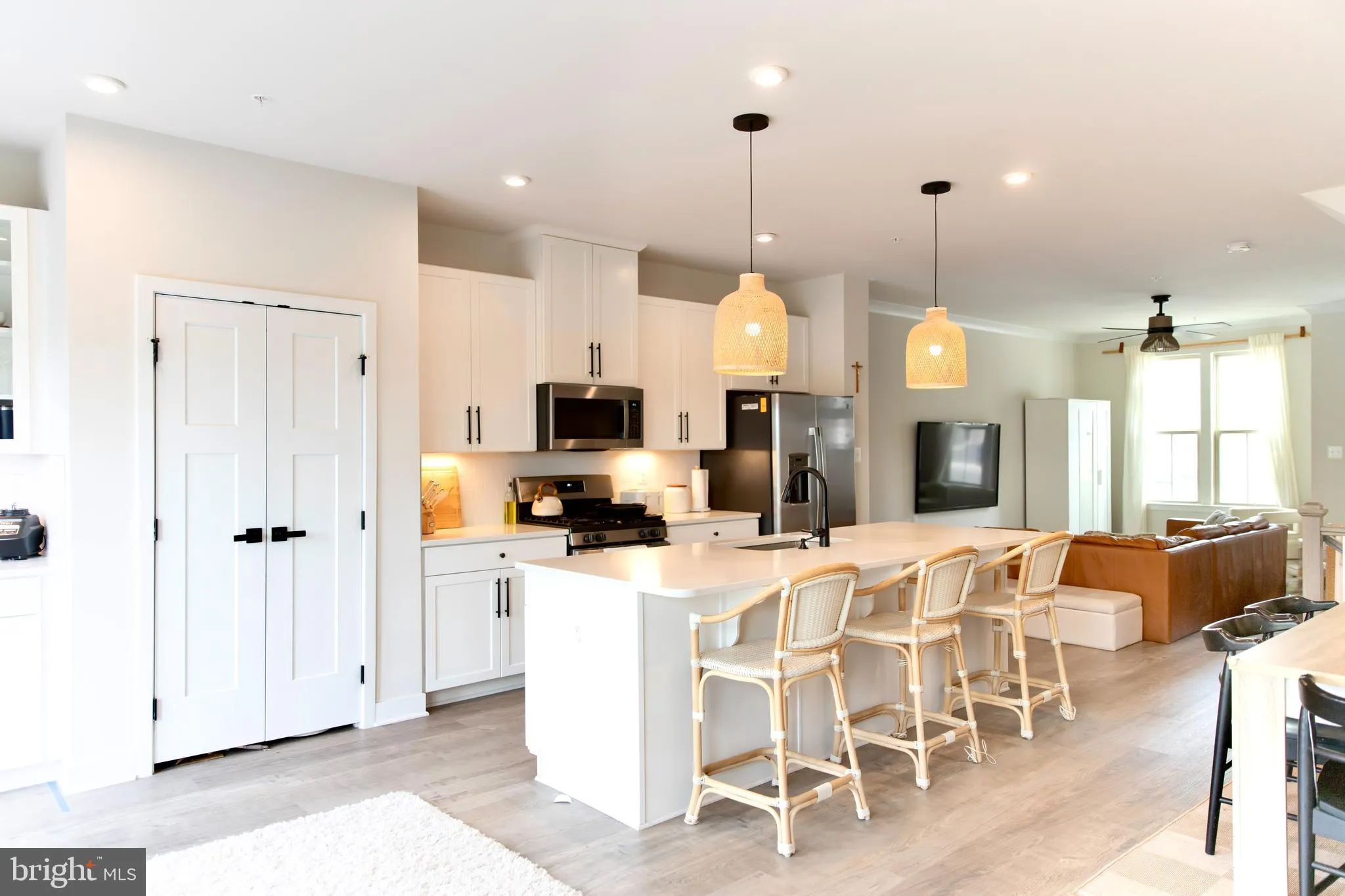 New Market, Maryland 21774, United States, 5 Bedrooms Bedrooms, ,5 BathroomsBathrooms,Residential,Active,131217