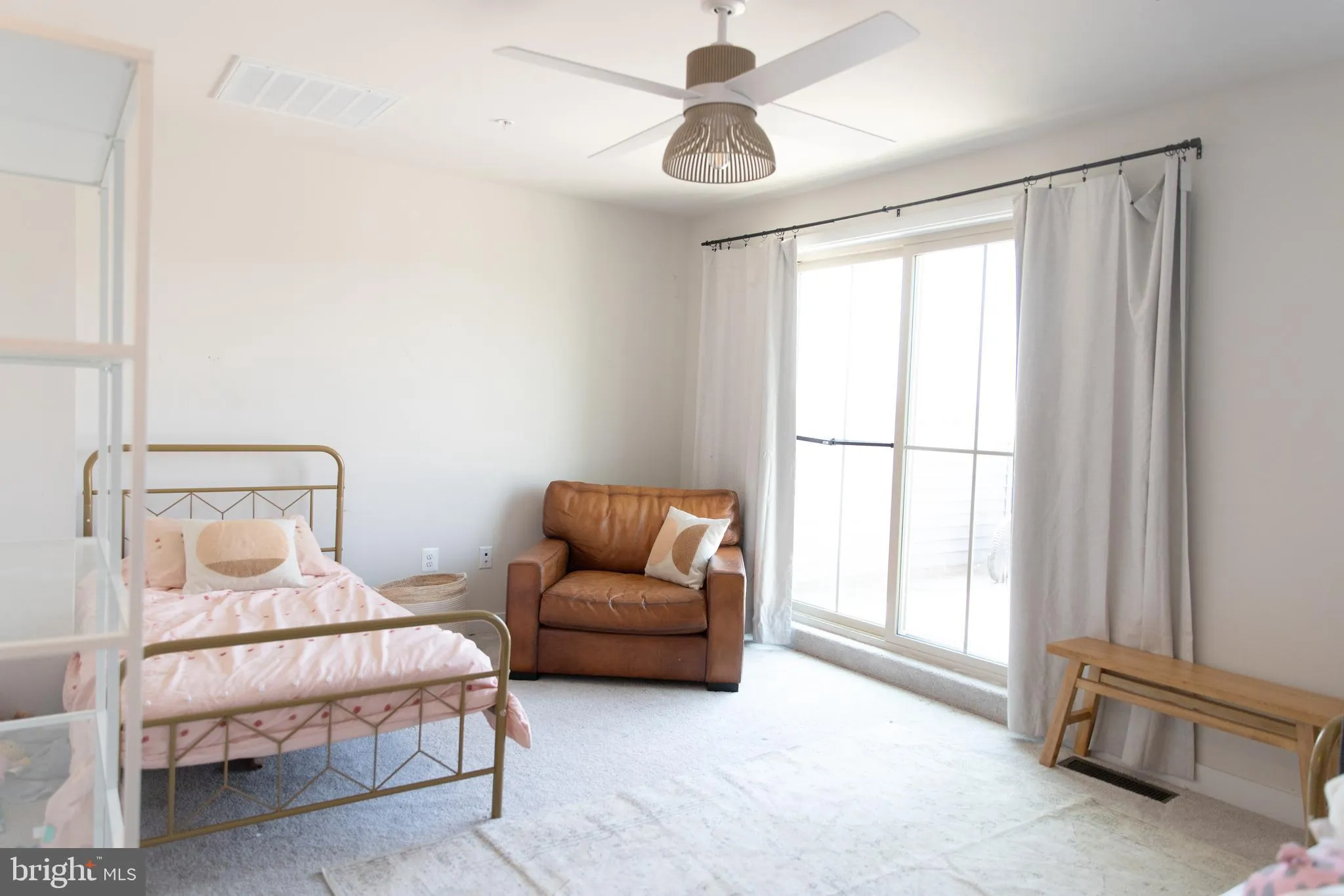 New Market, Maryland 21774, United States, 5 Bedrooms Bedrooms, ,5 BathroomsBathrooms,Residential,Active,131217