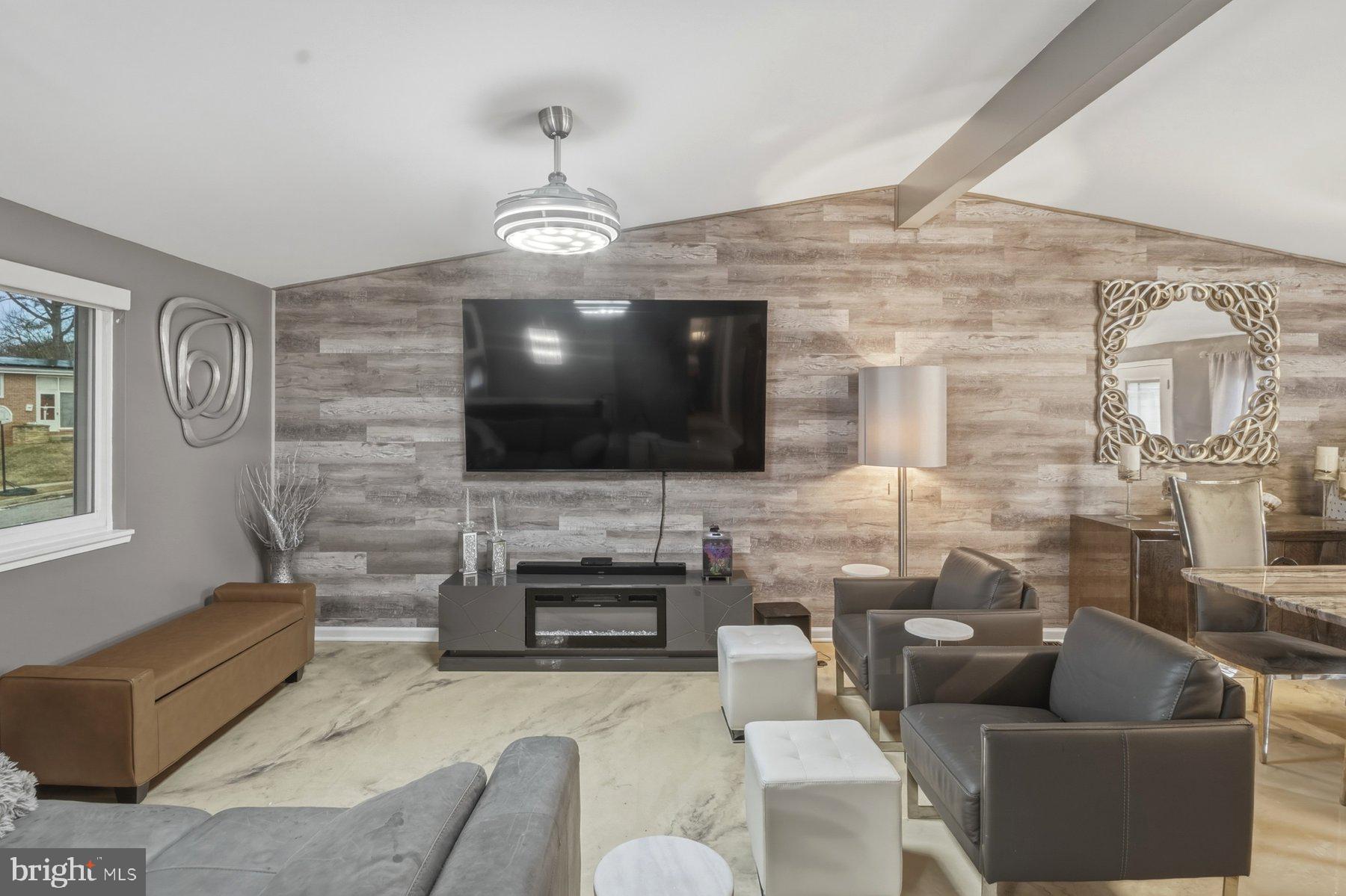 SCOTTS HILL - Residential