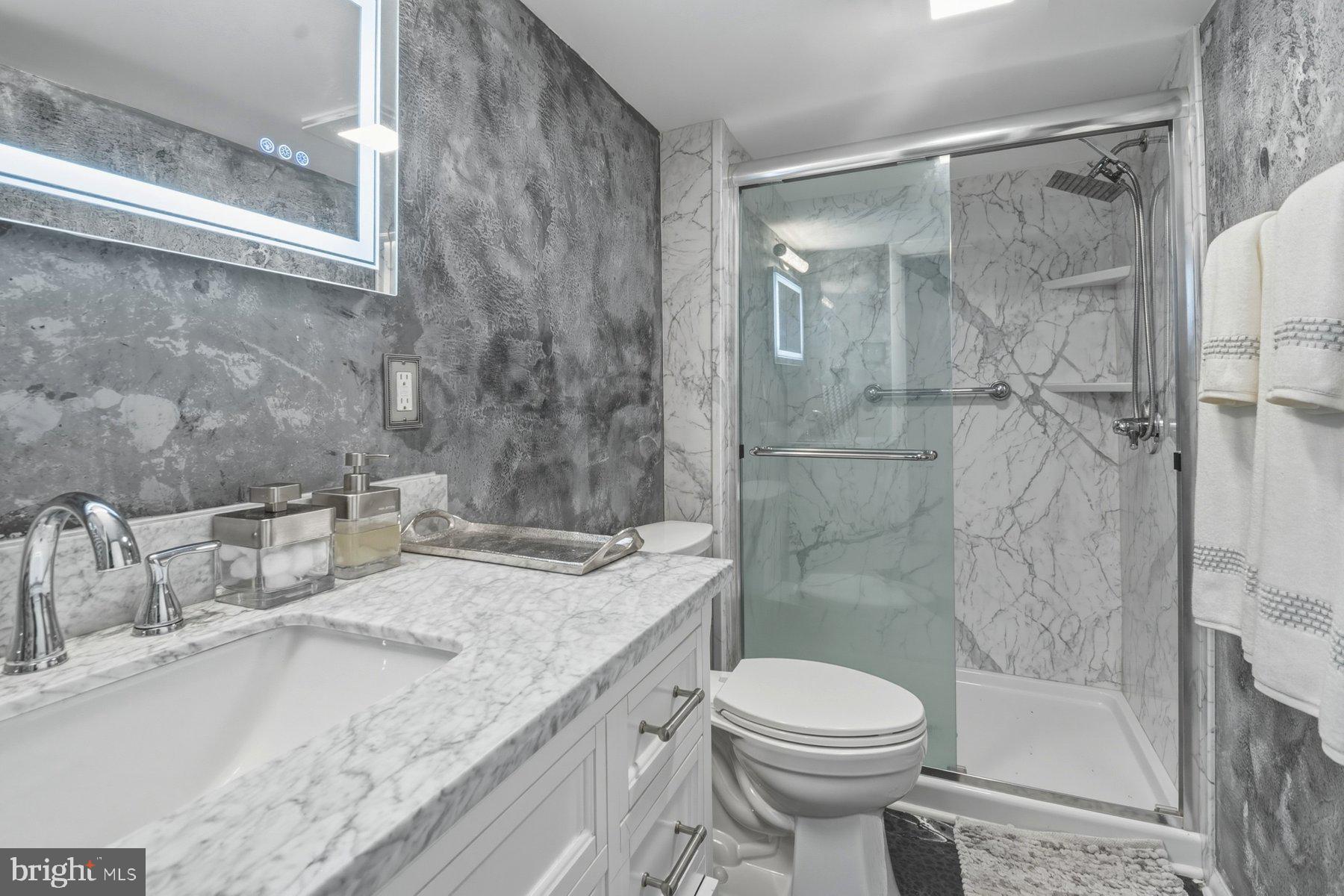 SCOTTS HILL - Residential