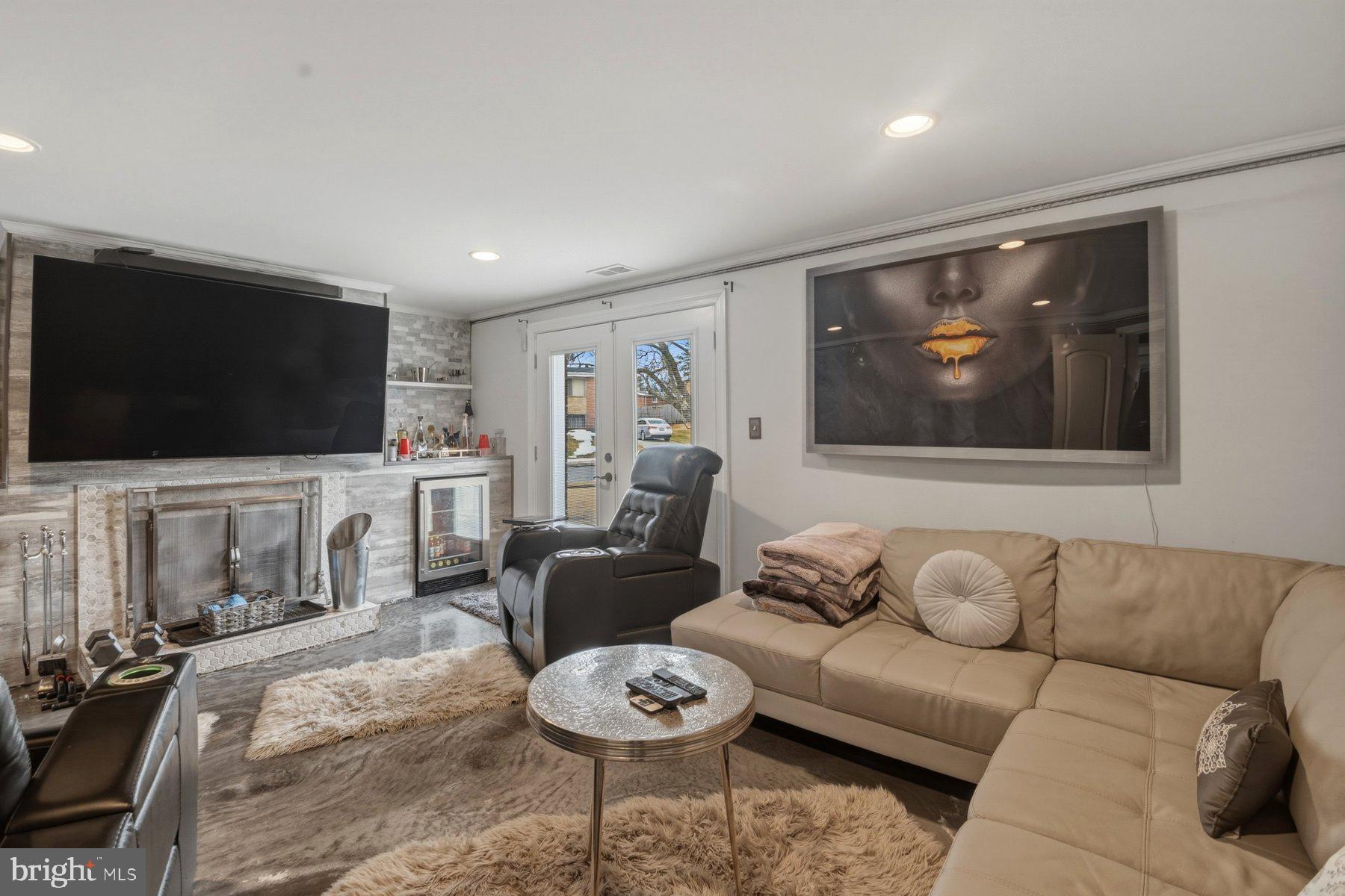 SCOTTS HILL - Residential