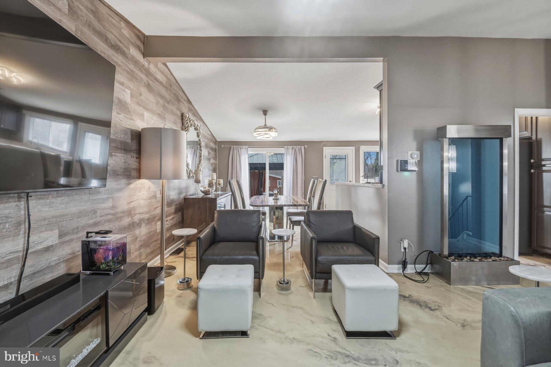 SCOTTS HILL - Residential