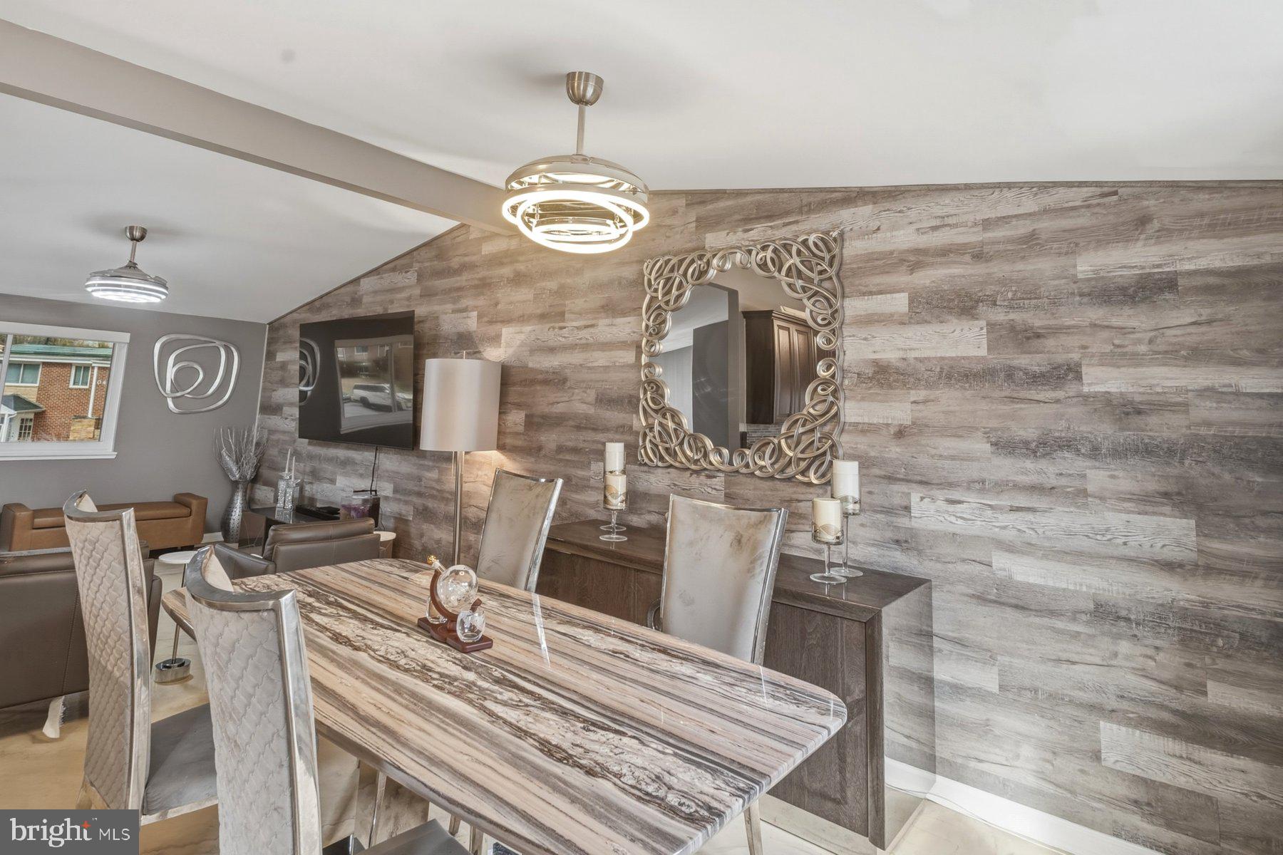 SCOTTS HILL - Residential