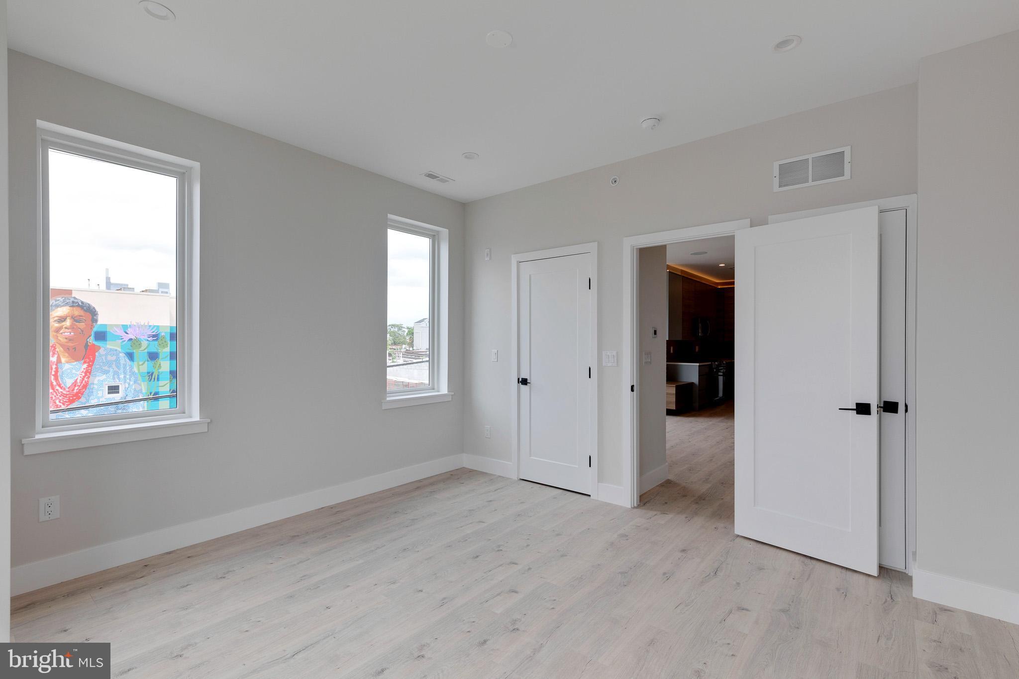 POINT BREEZE - Residential Lease