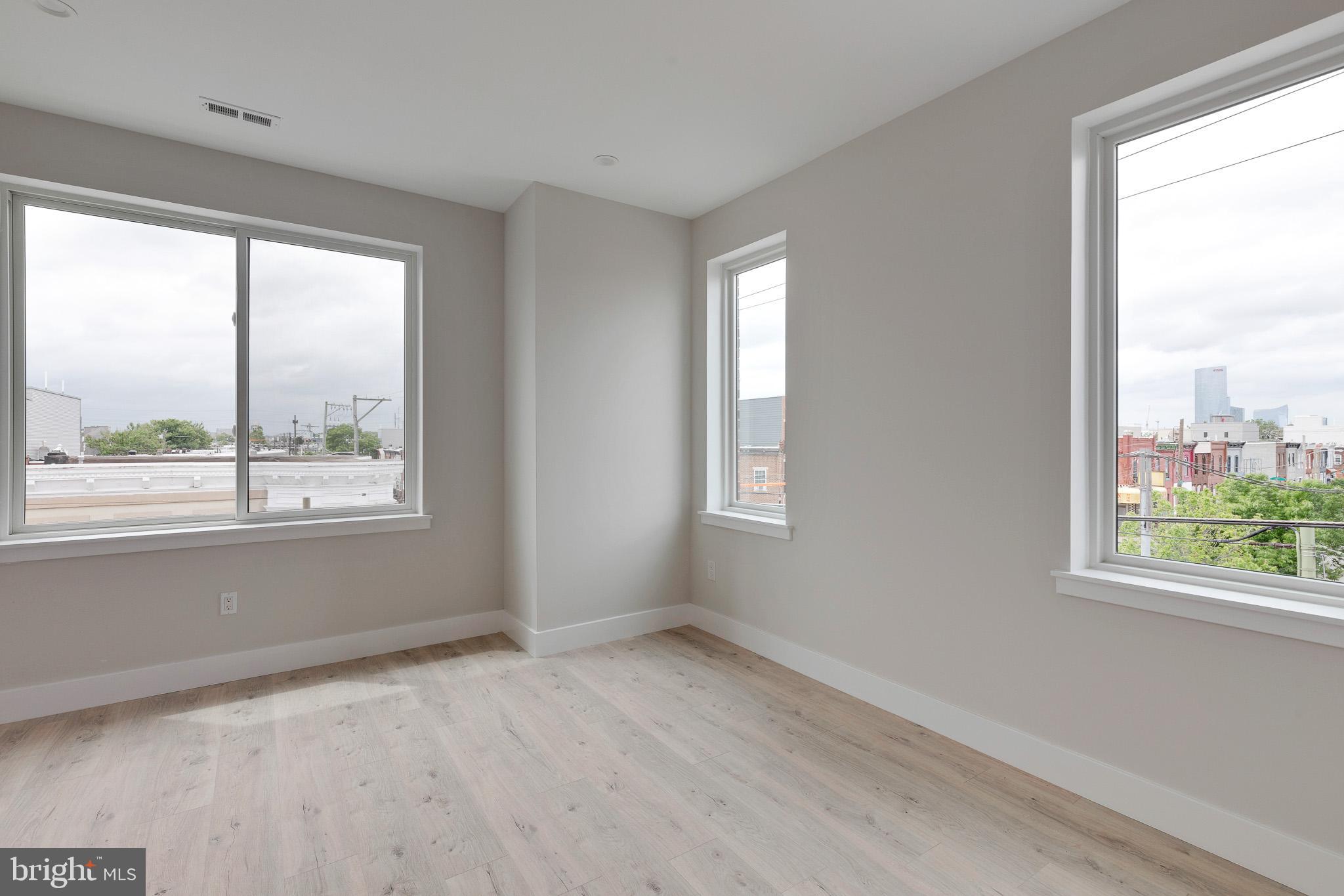 POINT BREEZE - Residential Lease