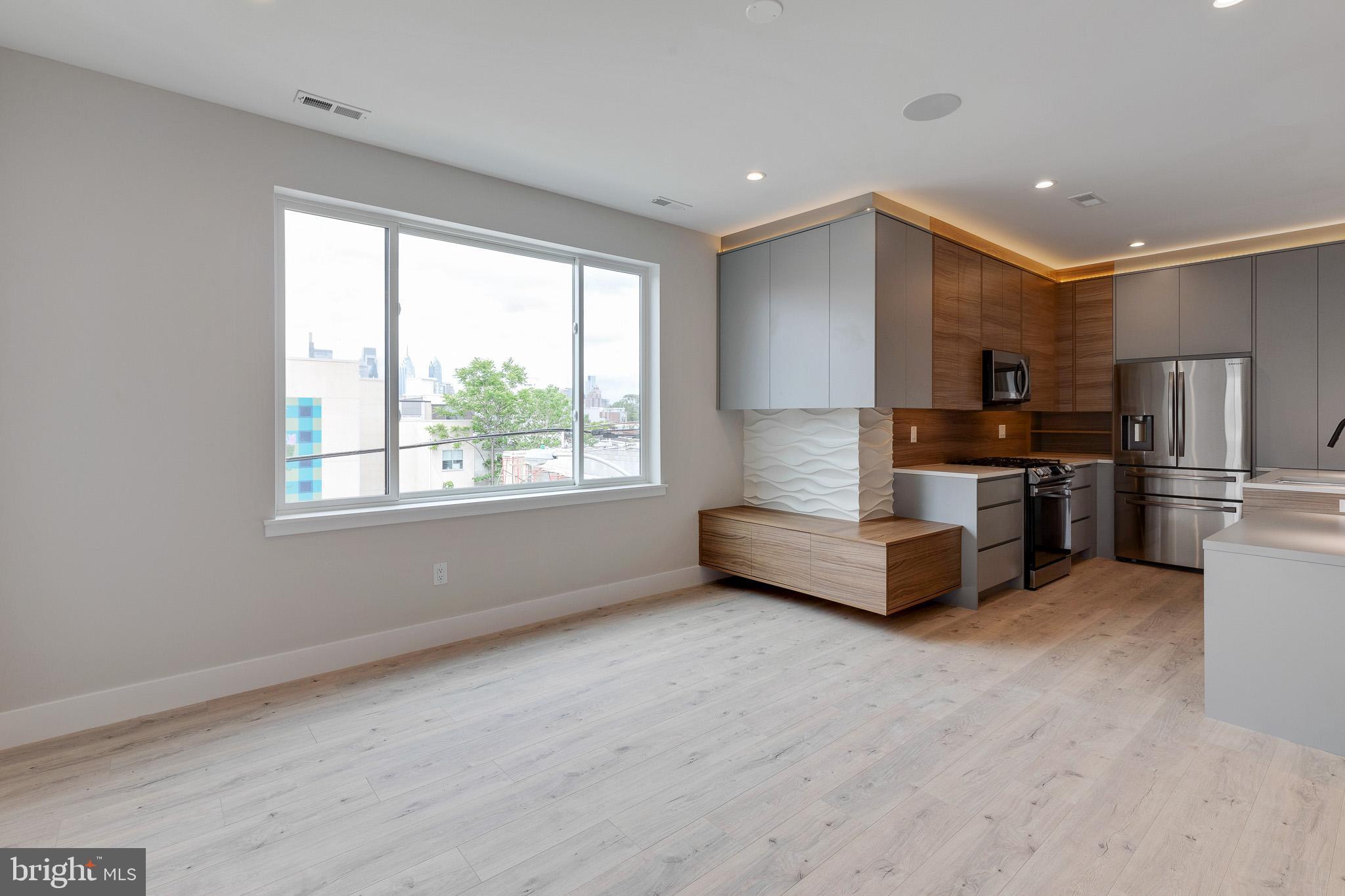 POINT BREEZE - Residential Lease
