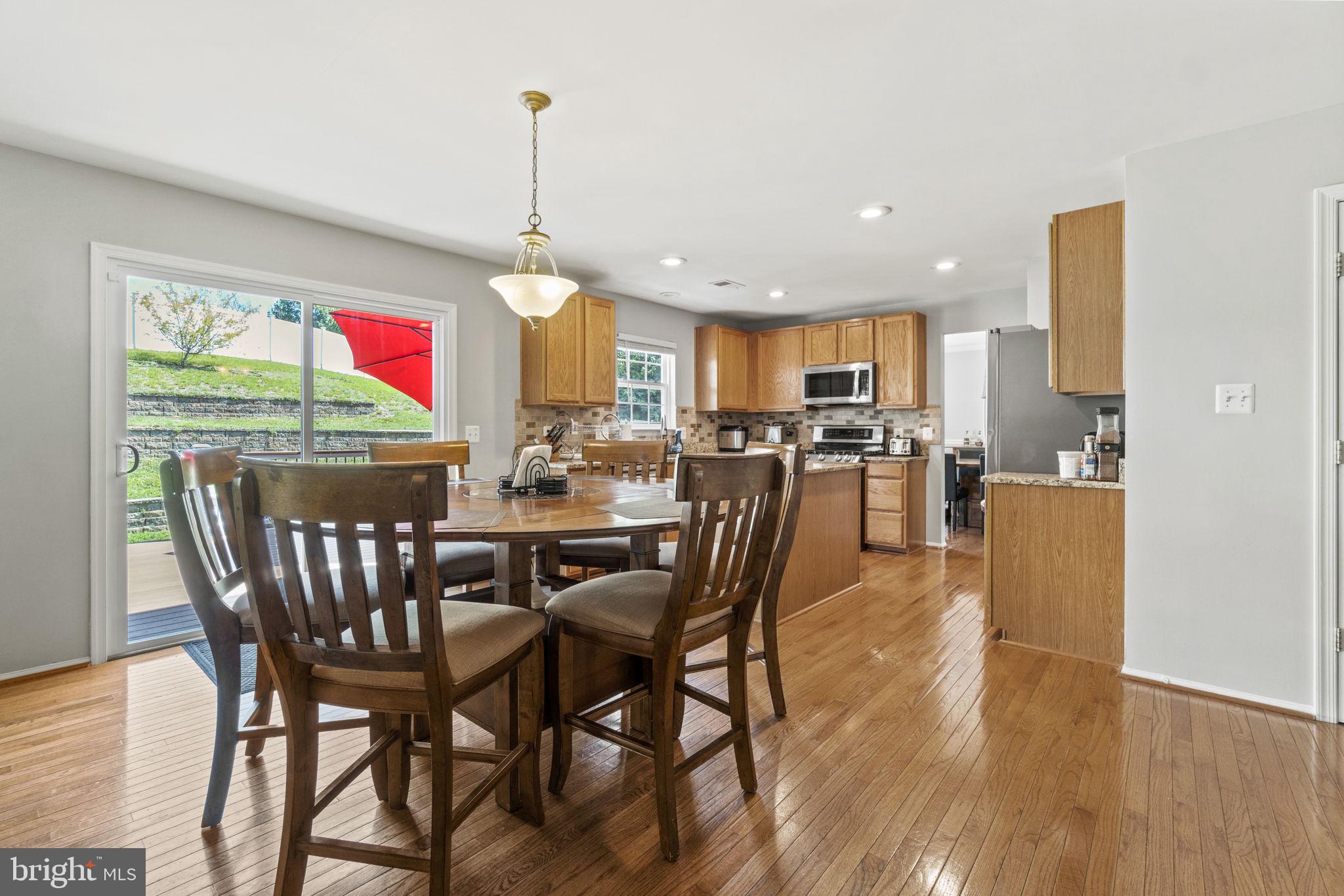 ENGLAND RUN NORTH - Residential