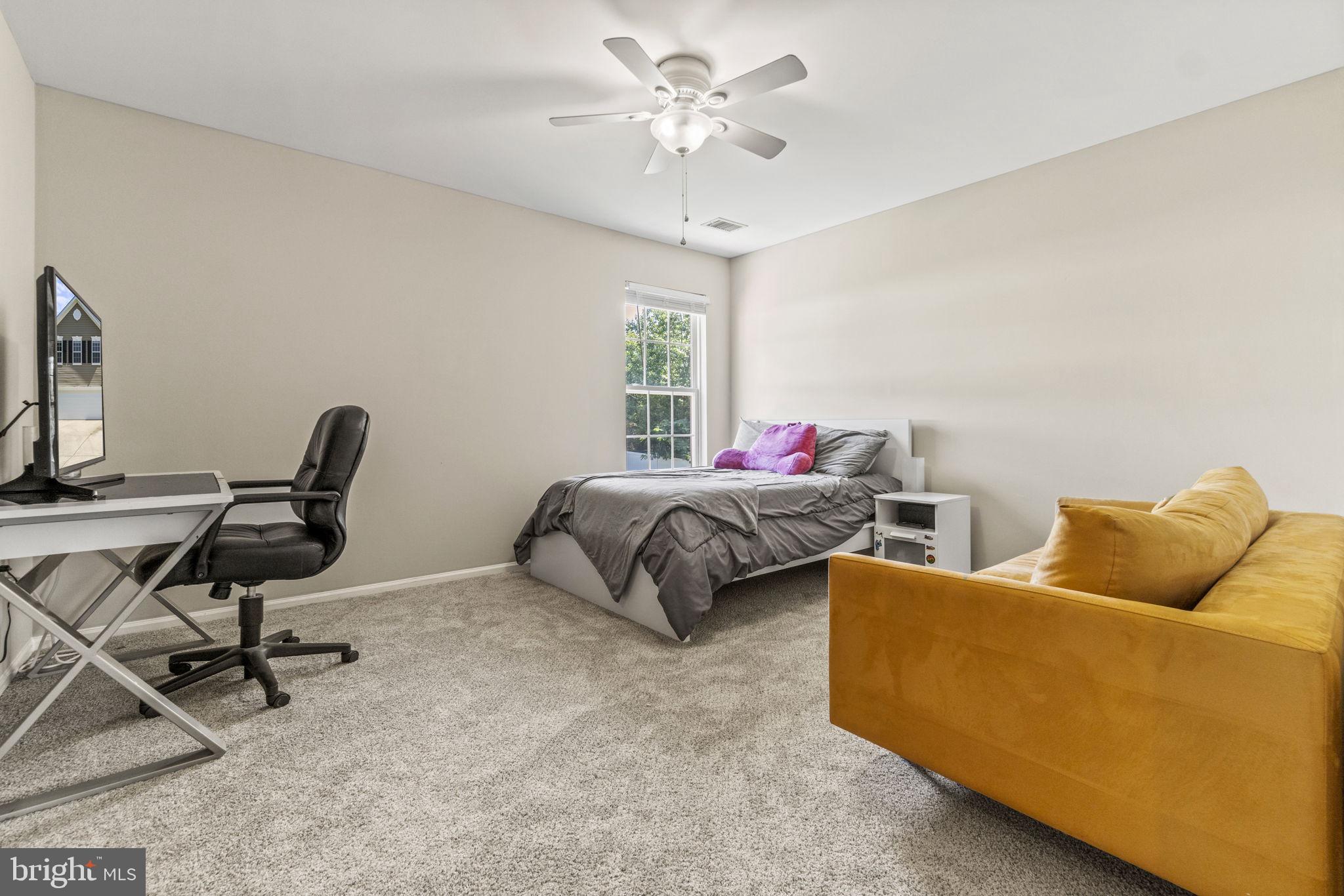 ENGLAND RUN NORTH - Residential