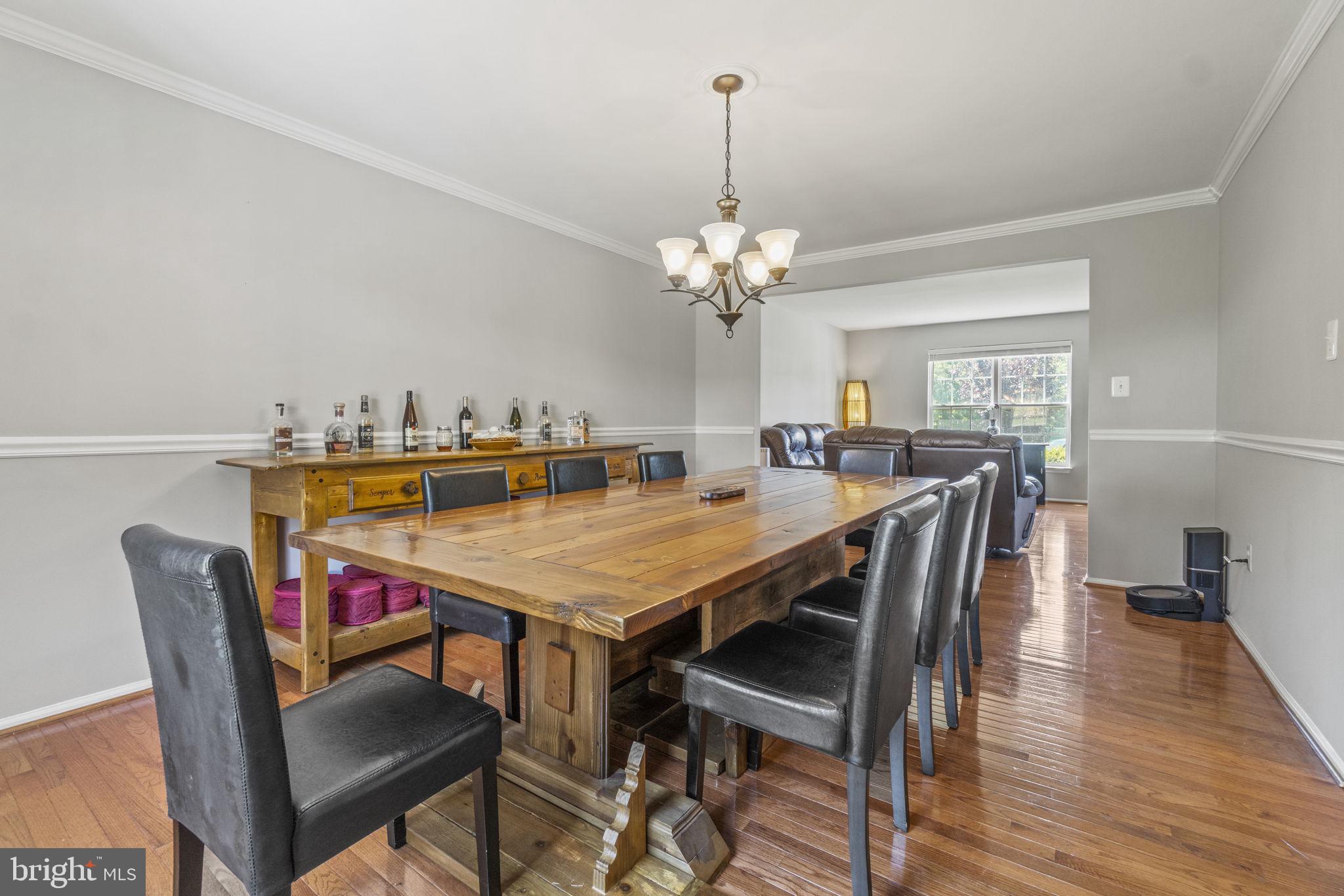 ENGLAND RUN NORTH - Residential