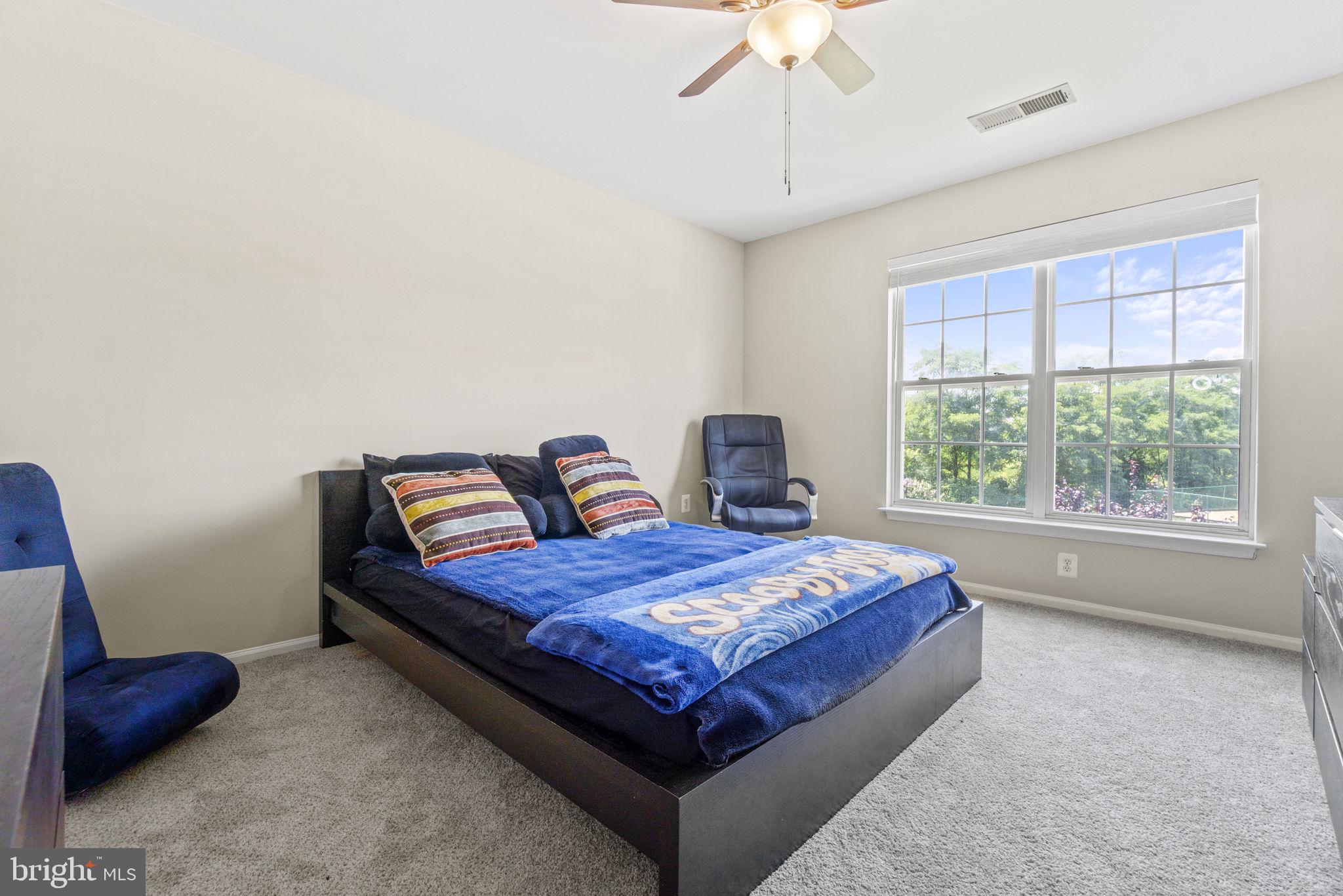 ENGLAND RUN NORTH - Residential