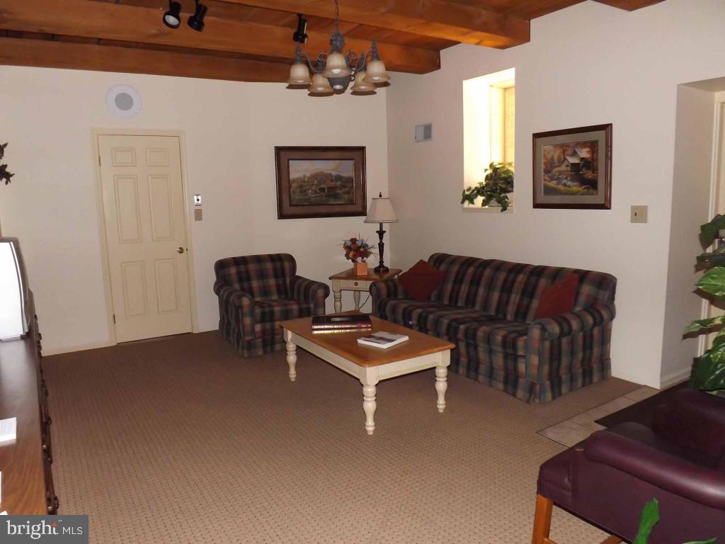 BRICKERVILLE - Residential