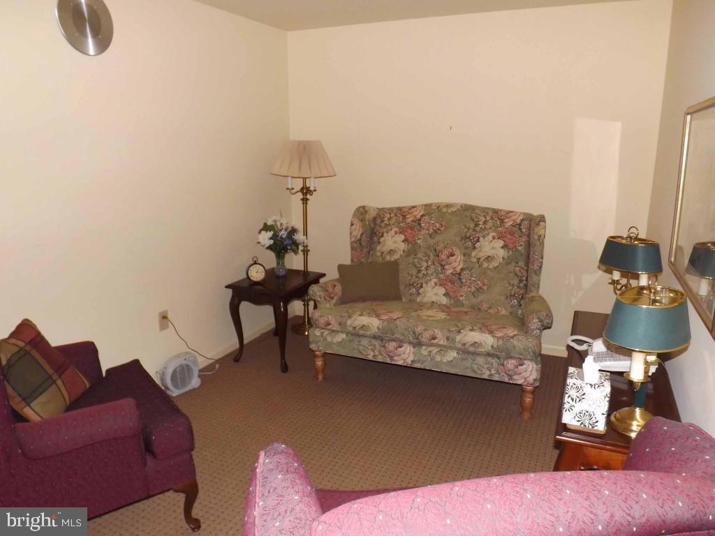 BRICKERVILLE - Residential