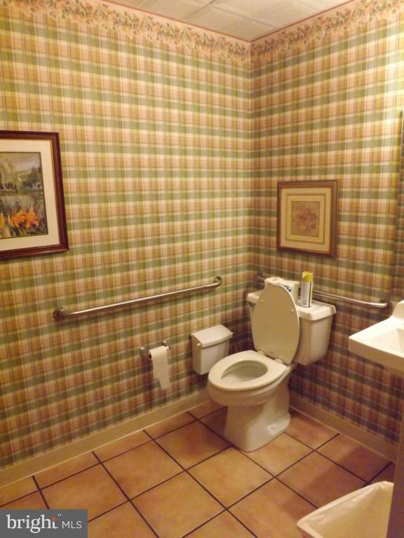 BRICKERVILLE - Residential