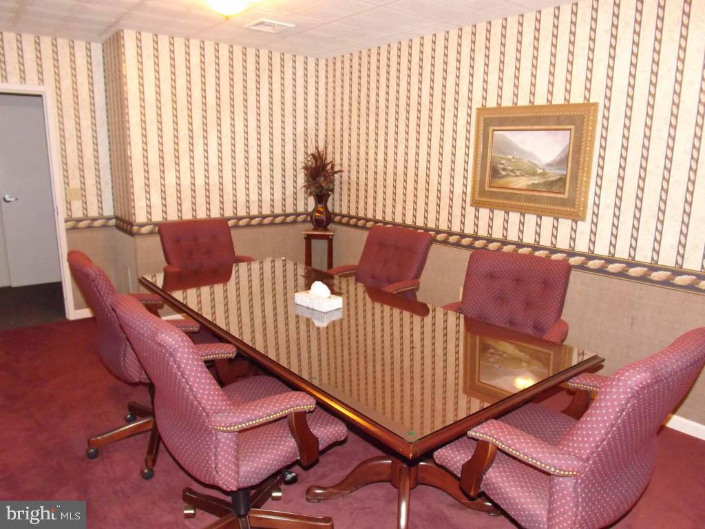 BRICKERVILLE - Residential