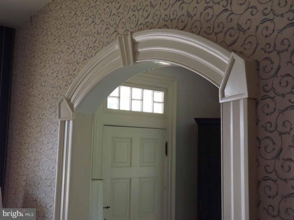 BRICKERVILLE - Residential