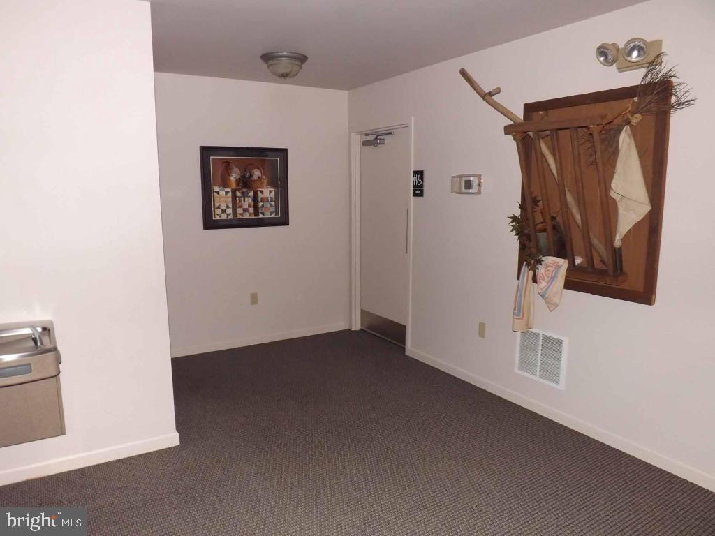 BRICKERVILLE - Residential