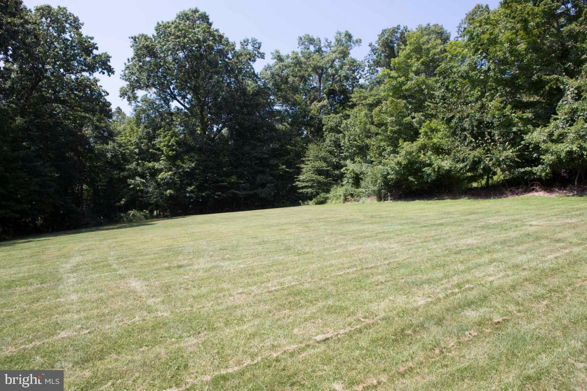 BRICKERVILLE - Residential