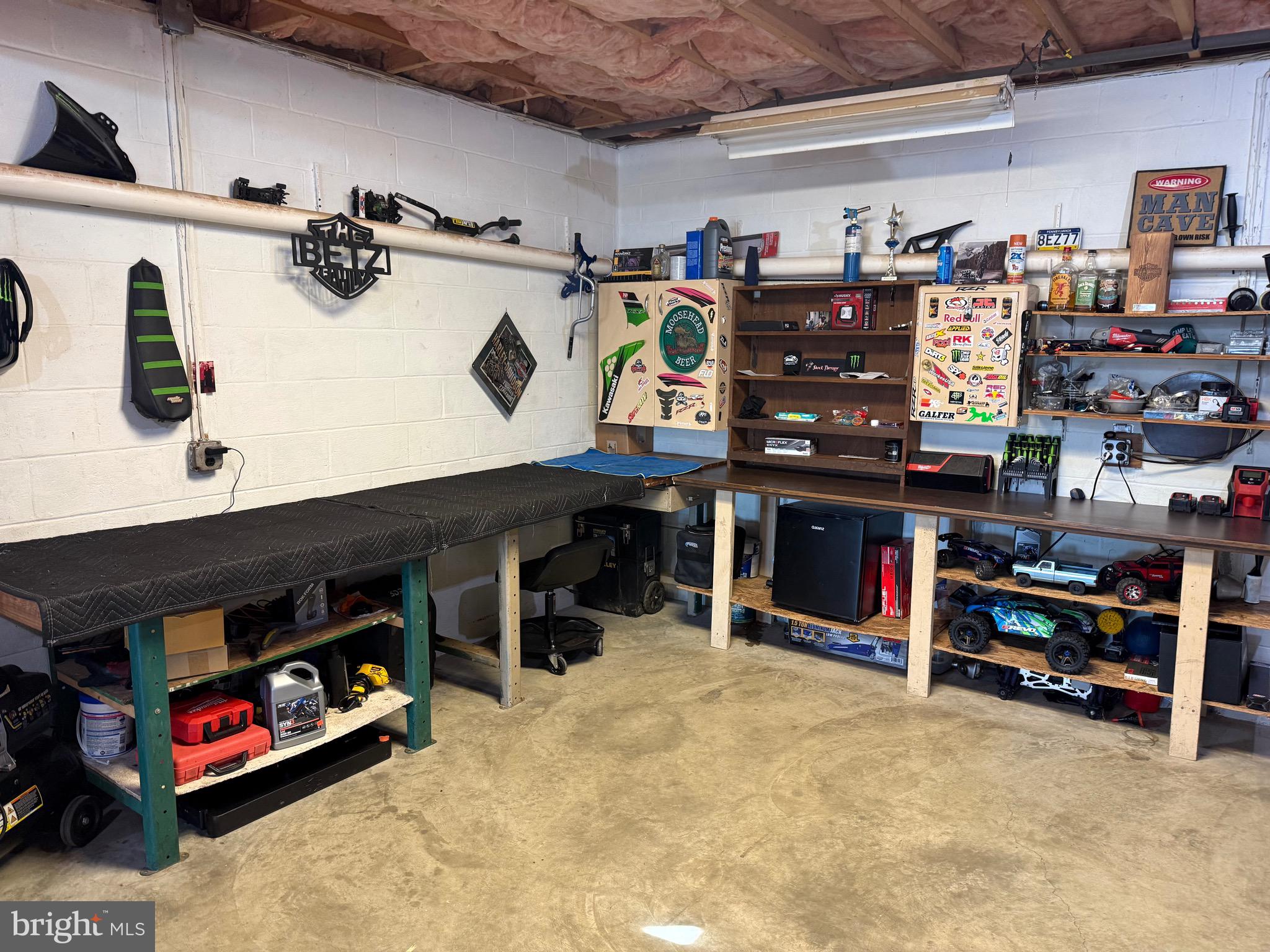 BROOKRIDGE ESTATES - Residential