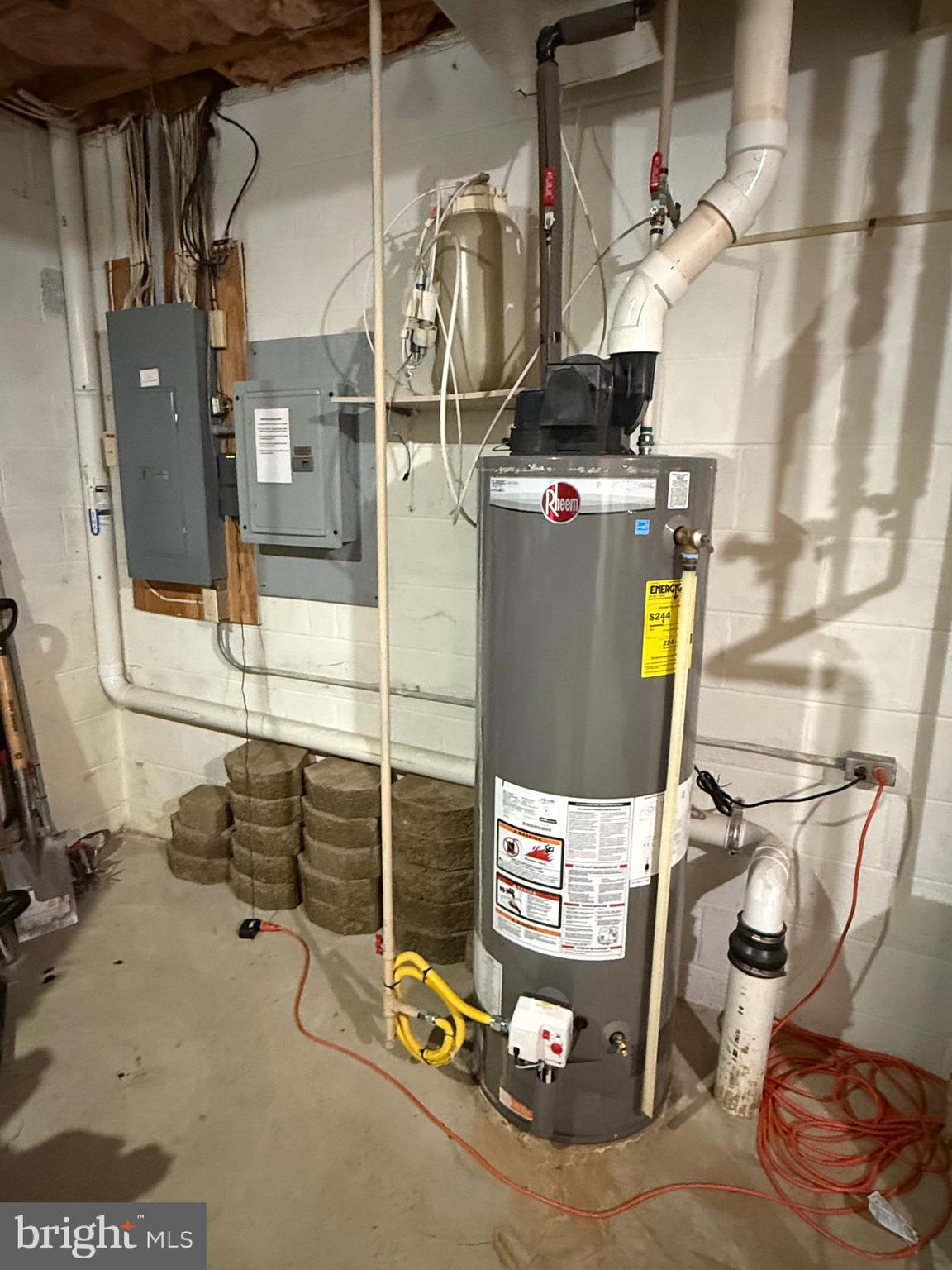 BROOKRIDGE ESTATES - Residential