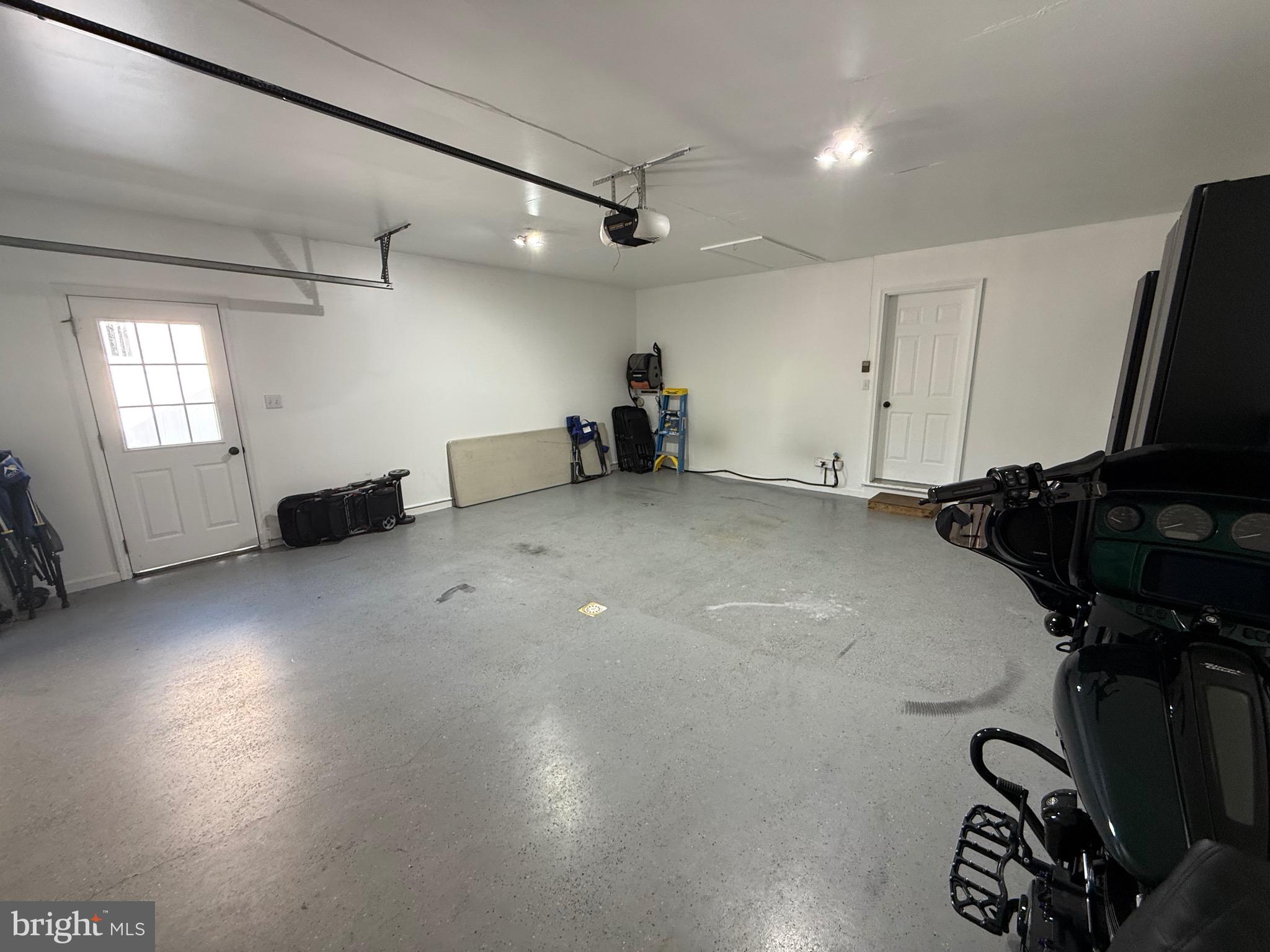 BROOKRIDGE ESTATES - Residential