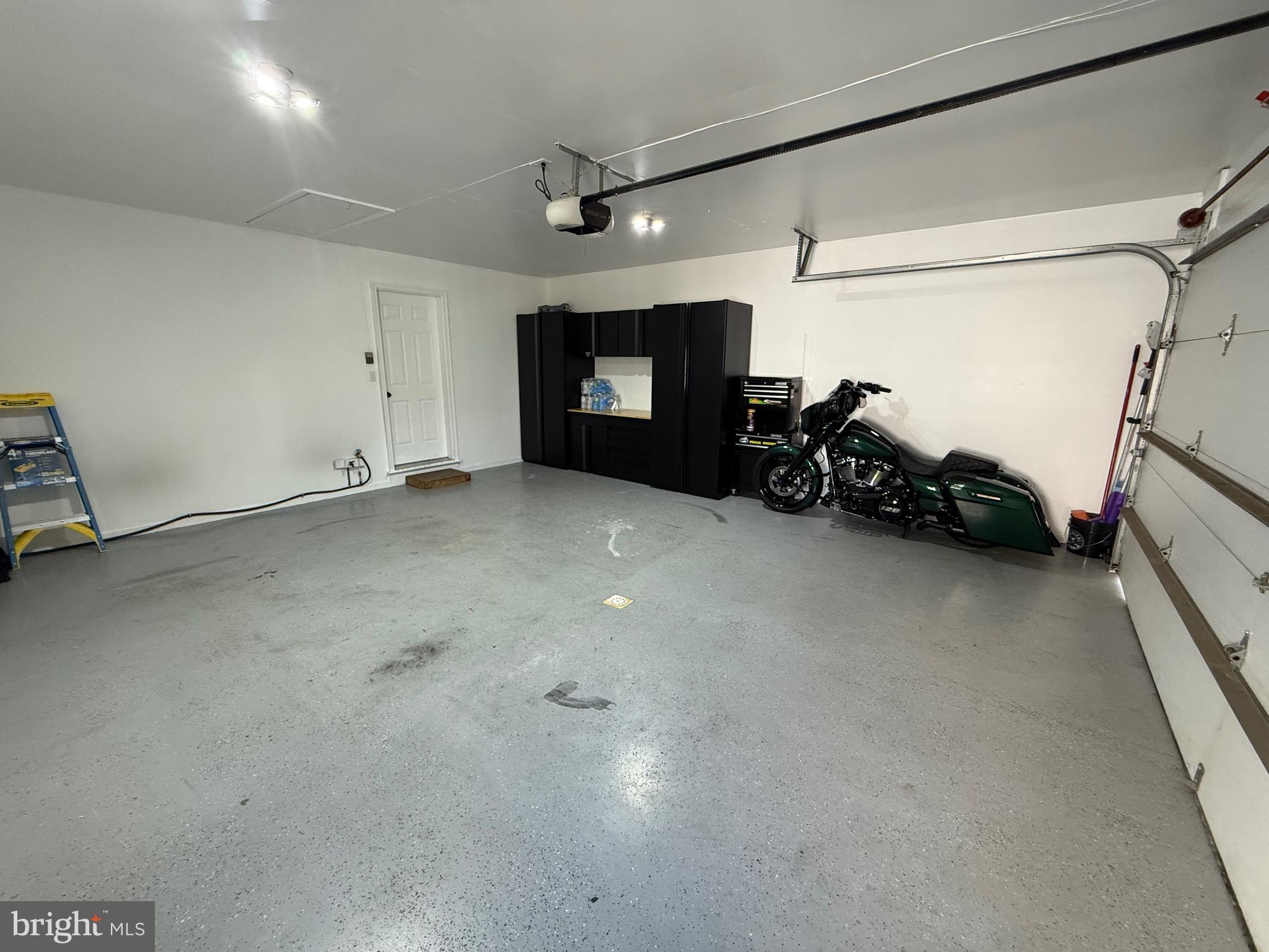 BROOKRIDGE ESTATES - Residential