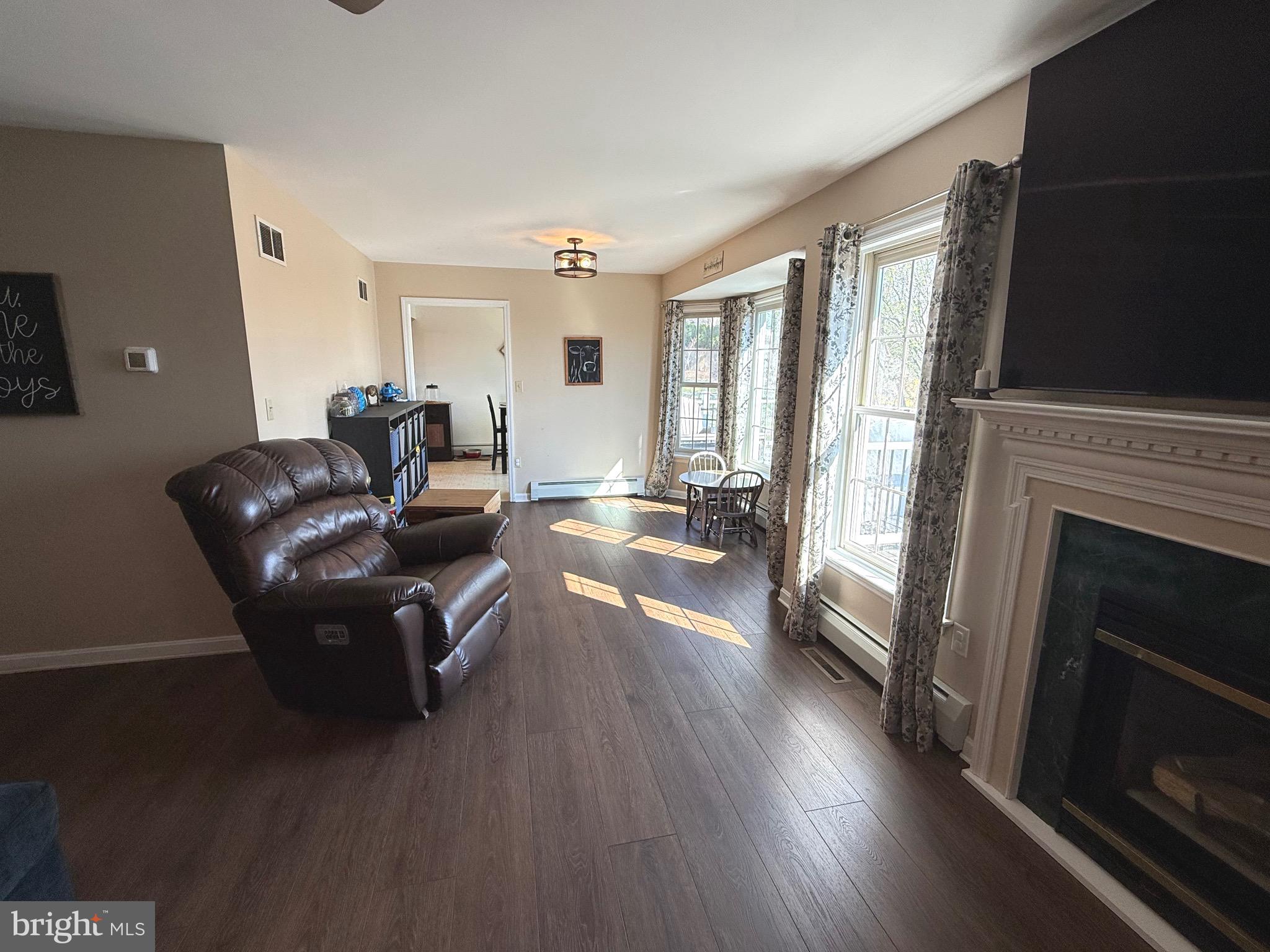 BROOKRIDGE ESTATES - Residential