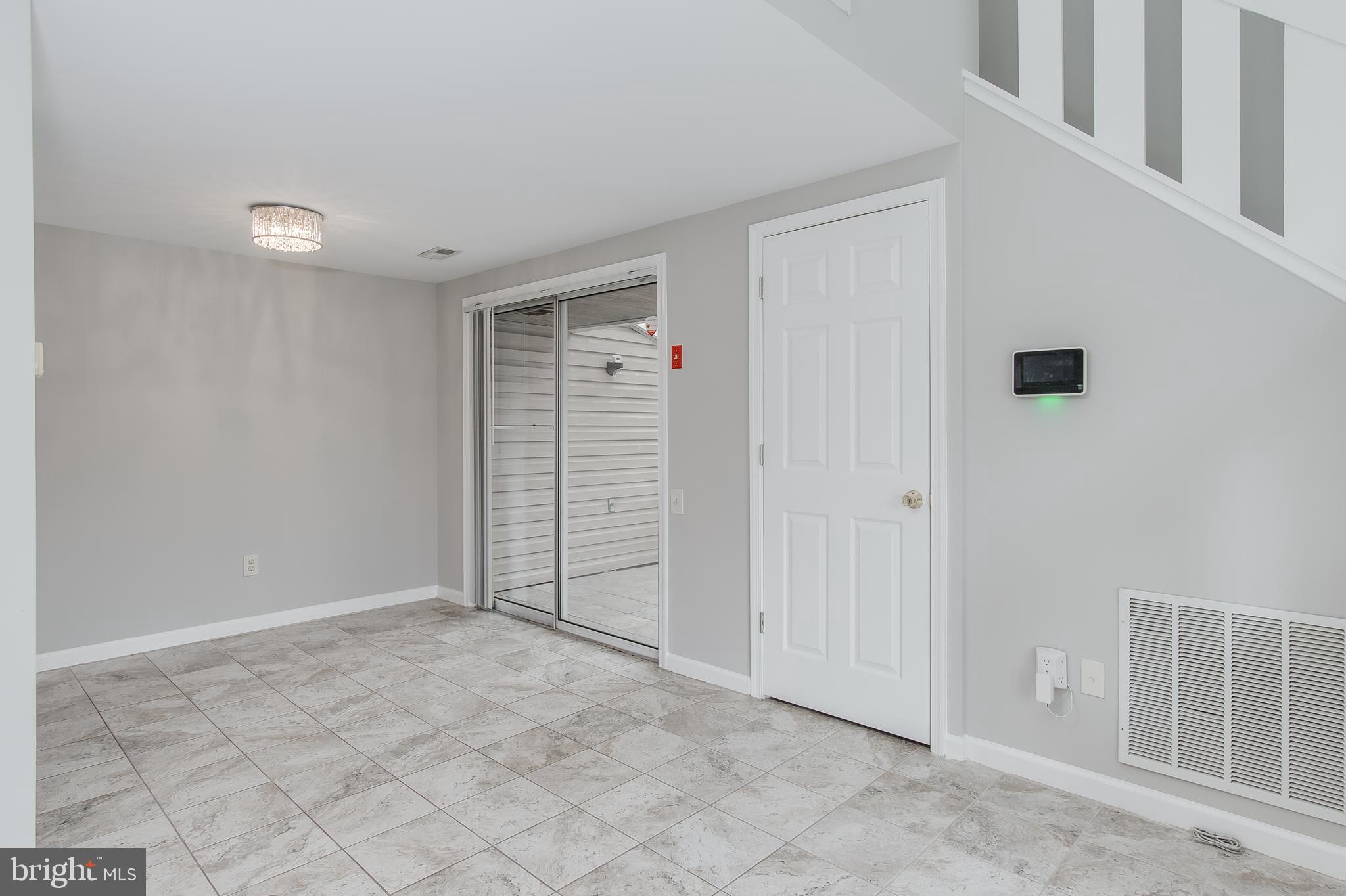 WOODLANDS NORTH - Residential