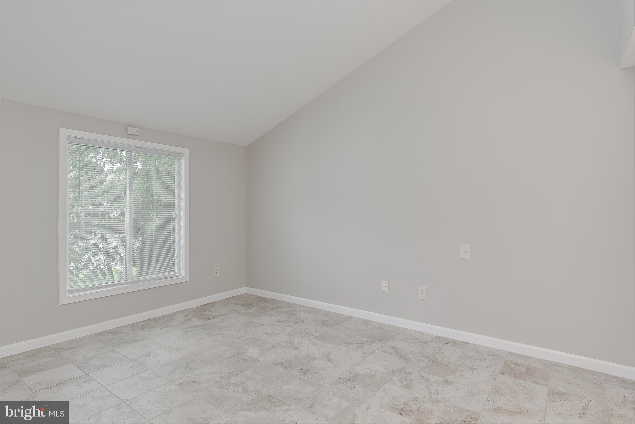 WOODLANDS NORTH - Residential