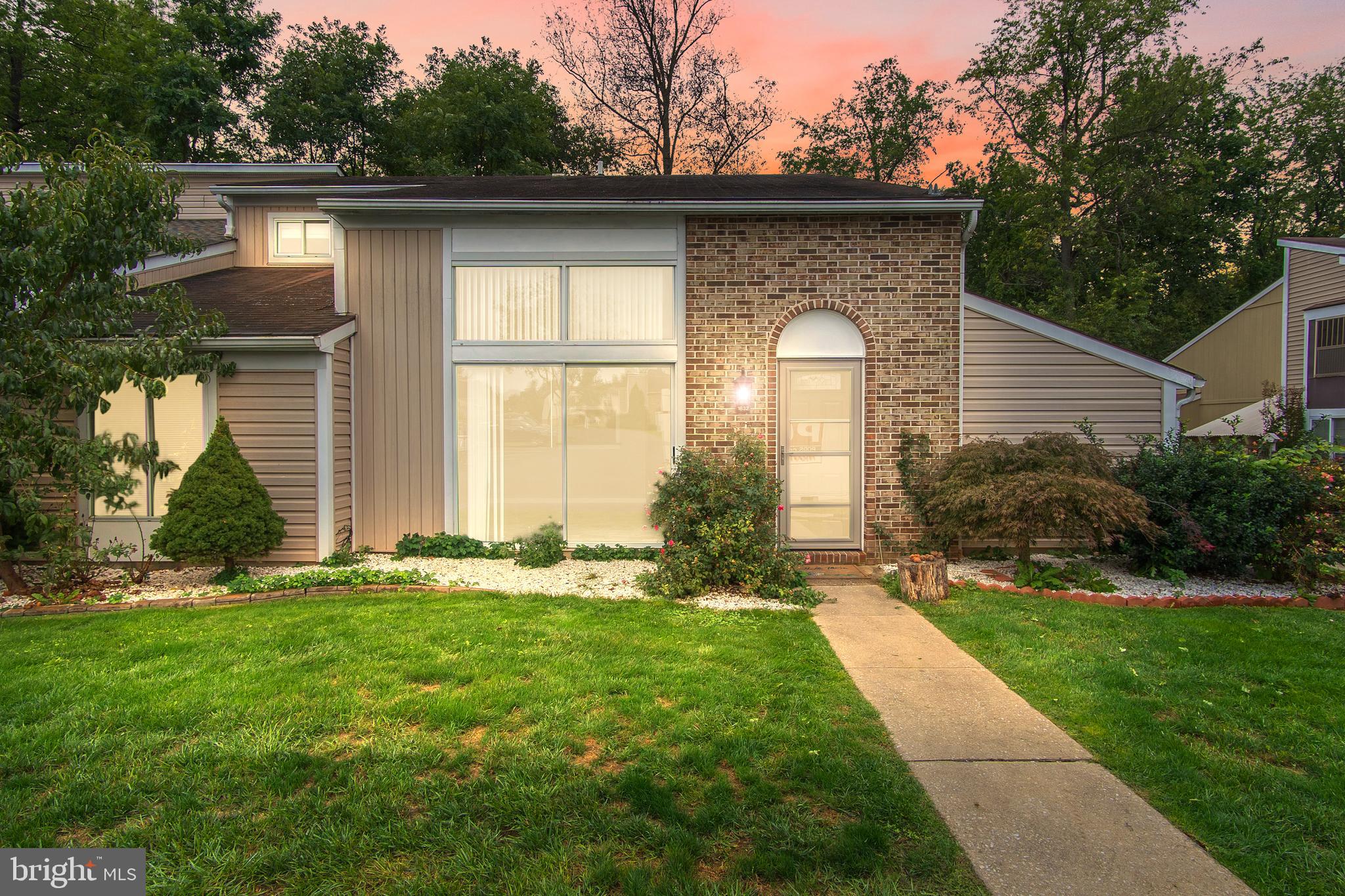 WOODLANDS NORTH - Residential