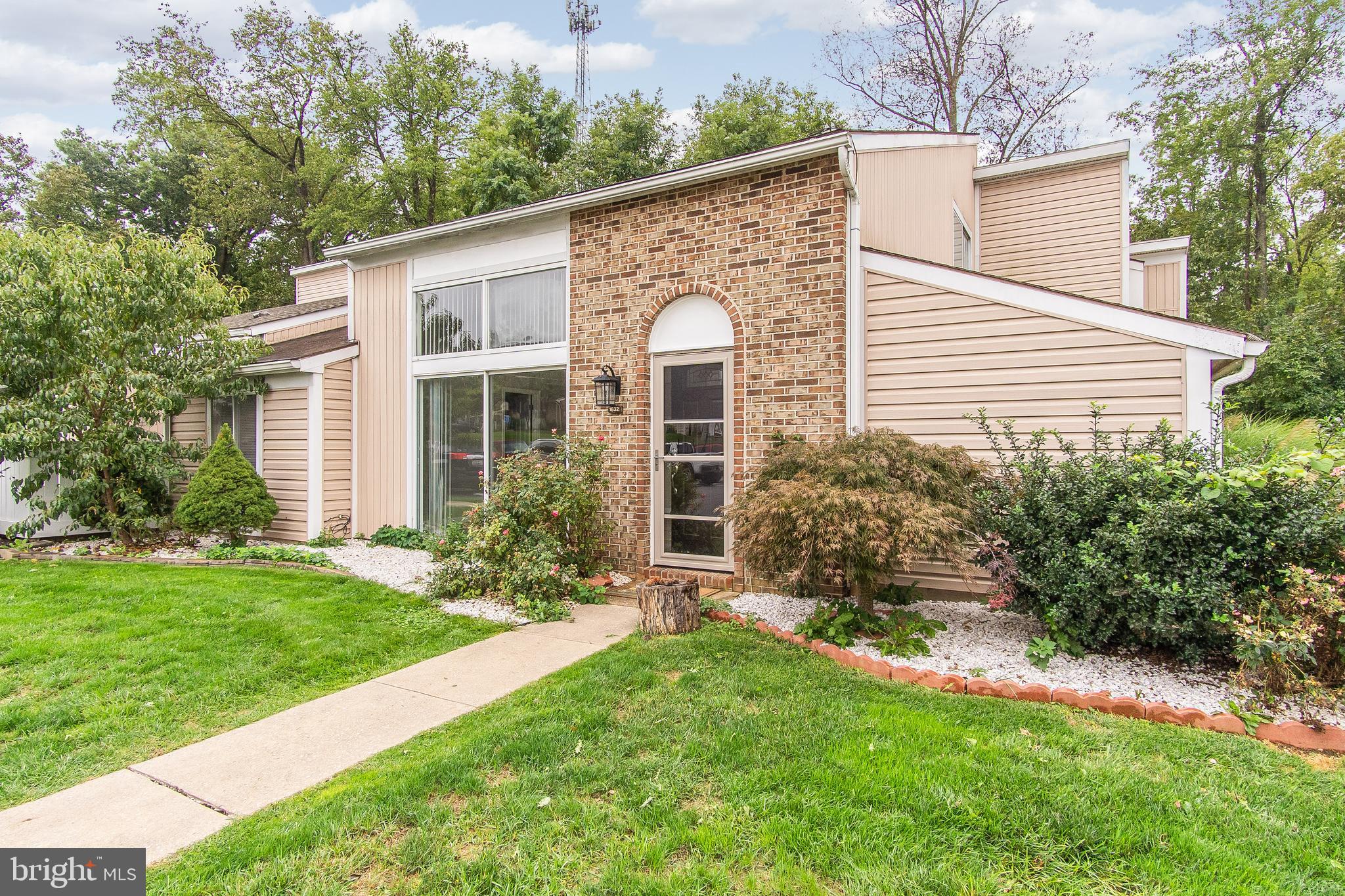 WOODLANDS NORTH - Residential