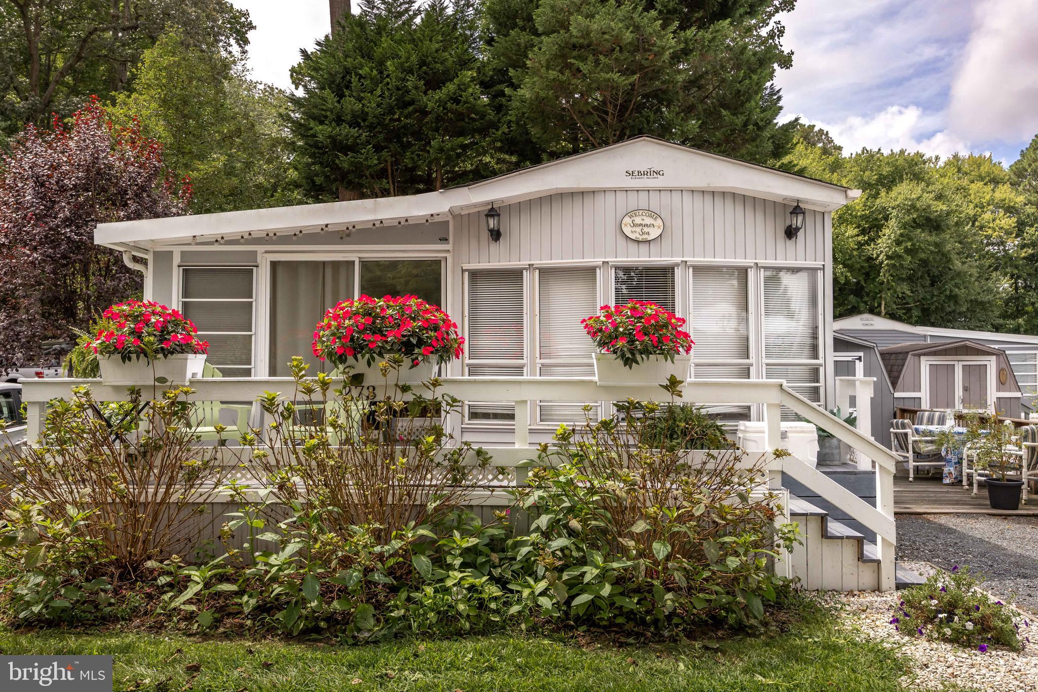 WHITE HORSE PARK II - Residential