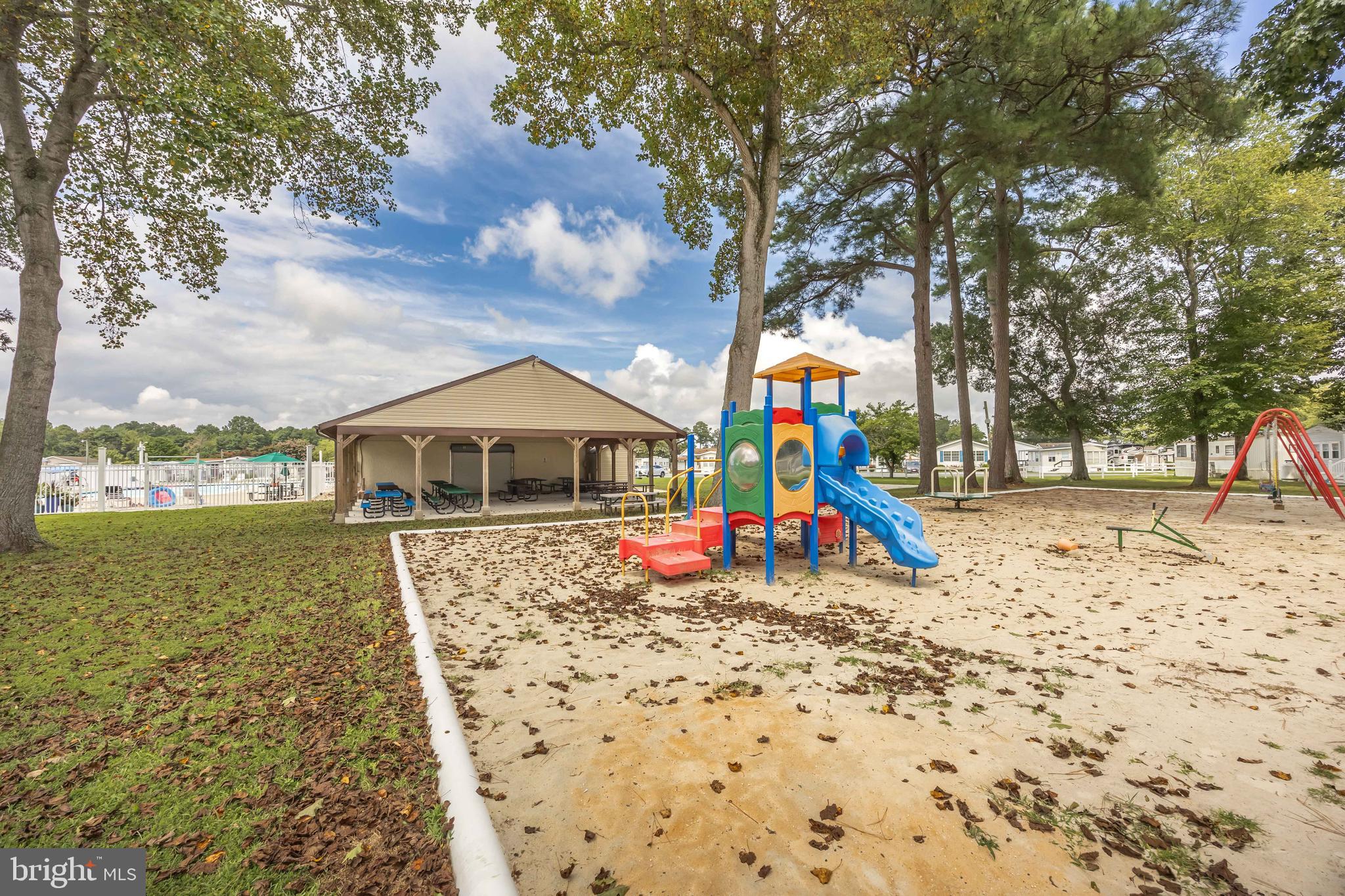 WHITE HORSE PARK II - Residential