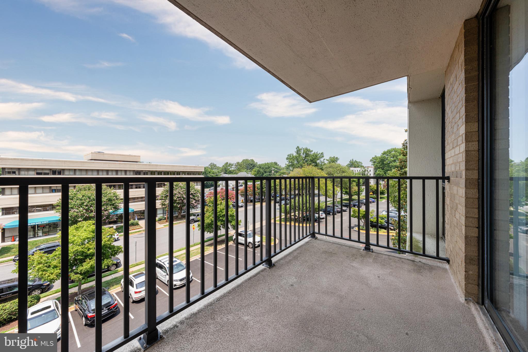 6800 FLEETWOOD ROAD 313