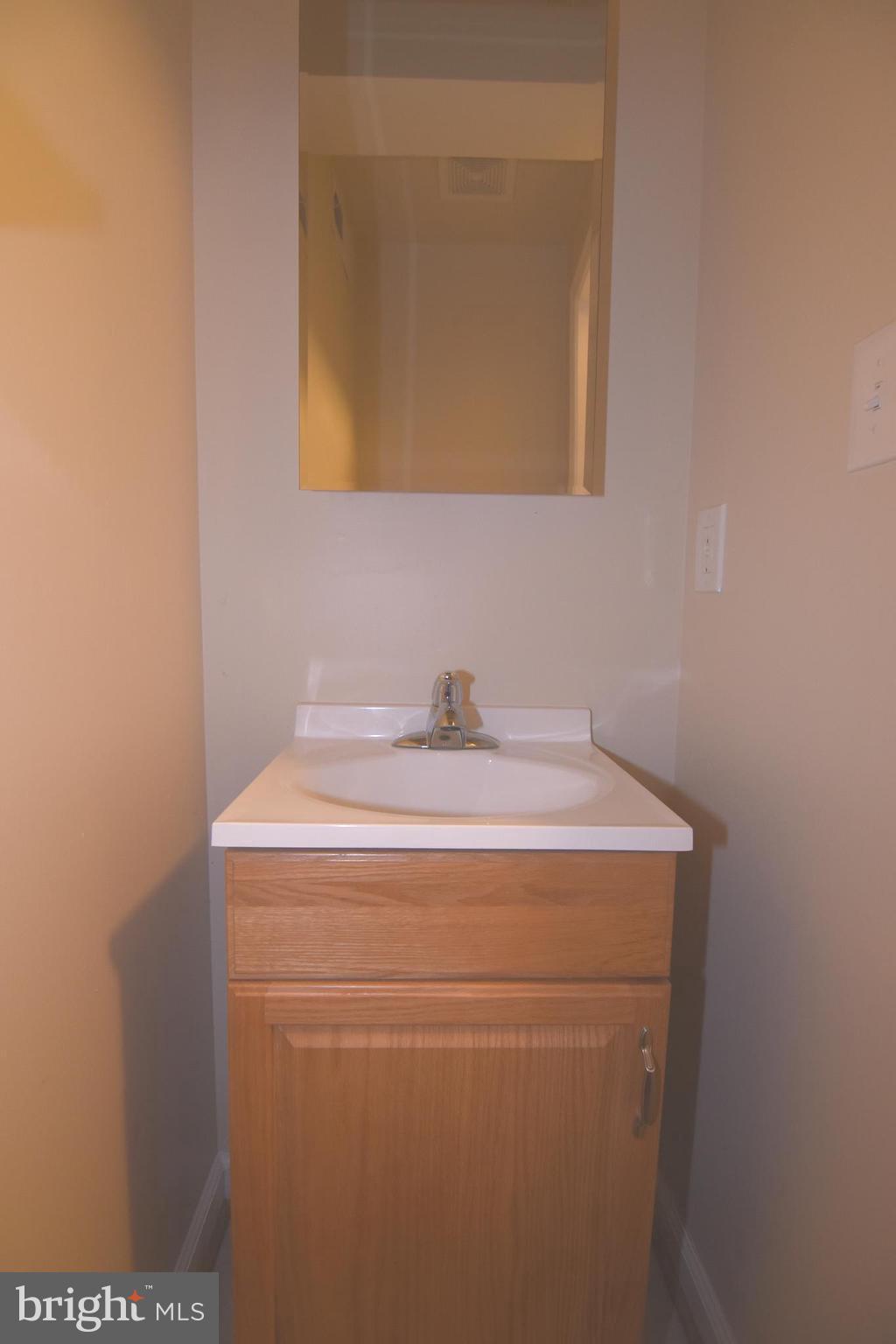 NEWINGTON HEIGHTS - Residential Lease