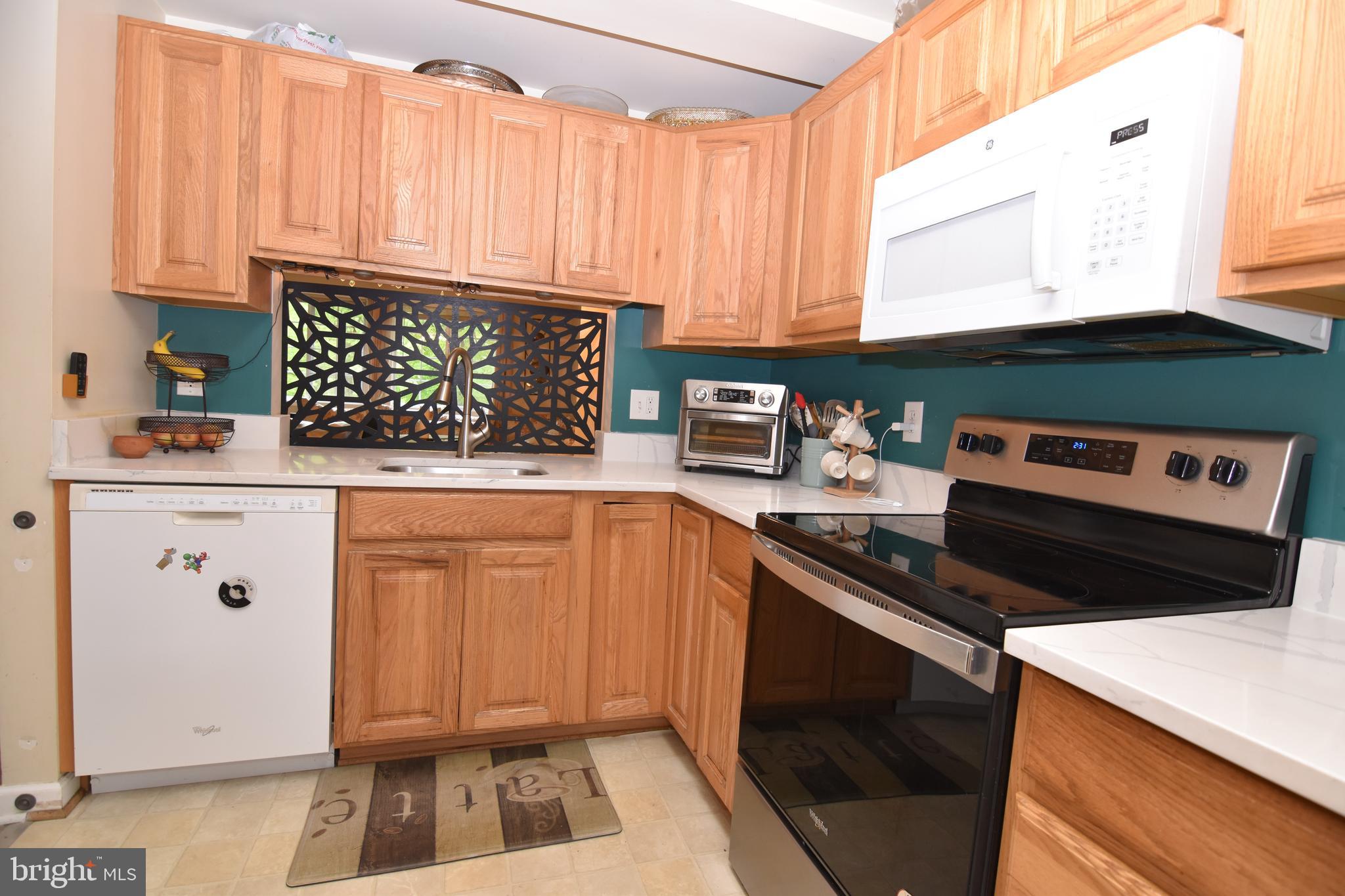 NEWINGTON HEIGHTS - Residential Lease