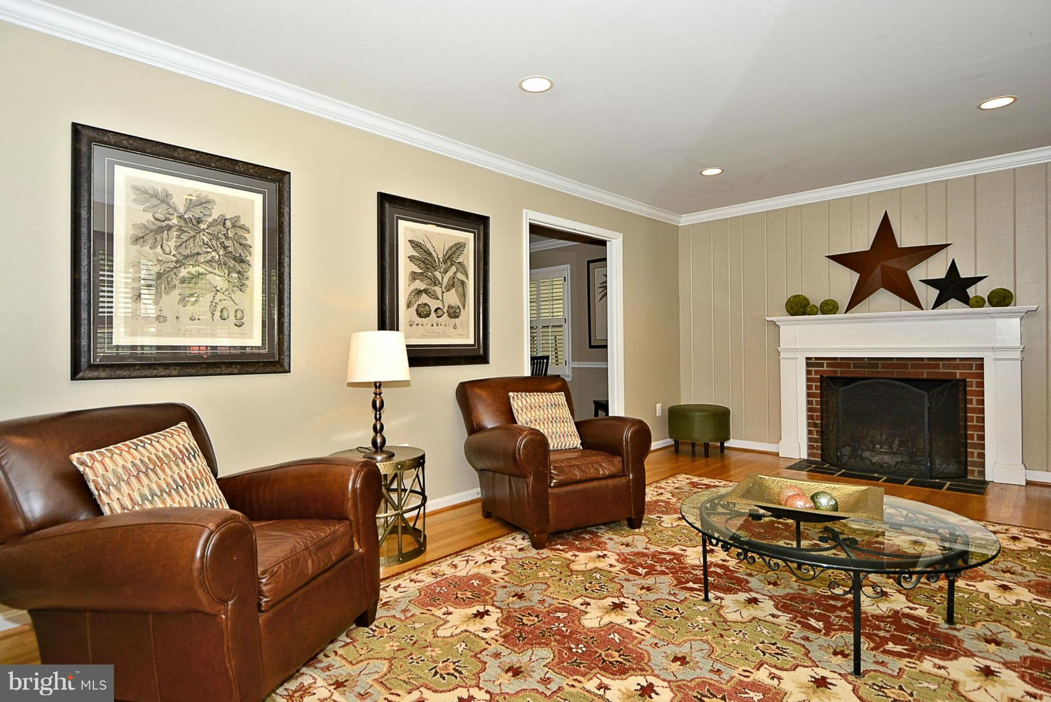 WAYNEWOOD - Residential