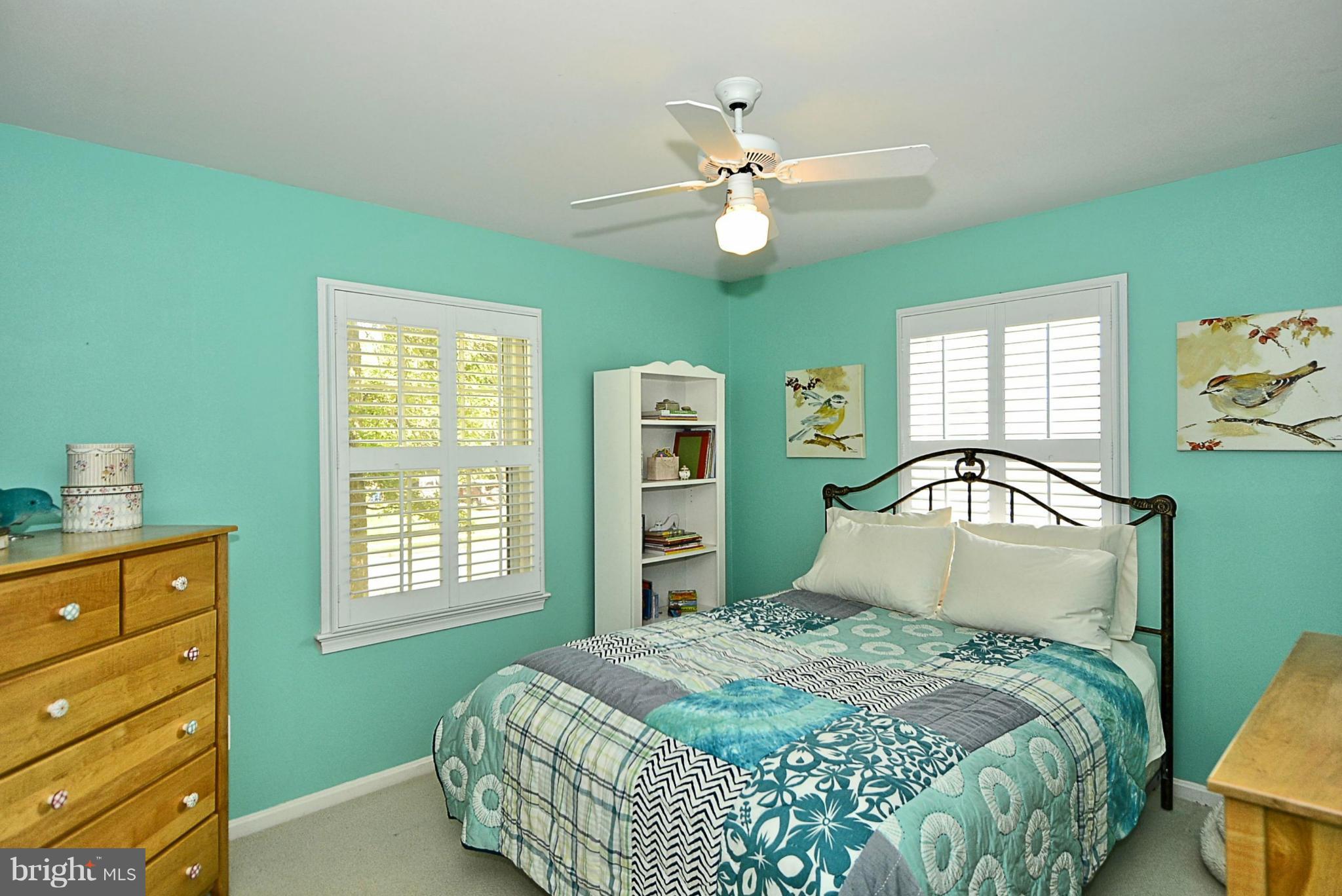 WAYNEWOOD - Residential