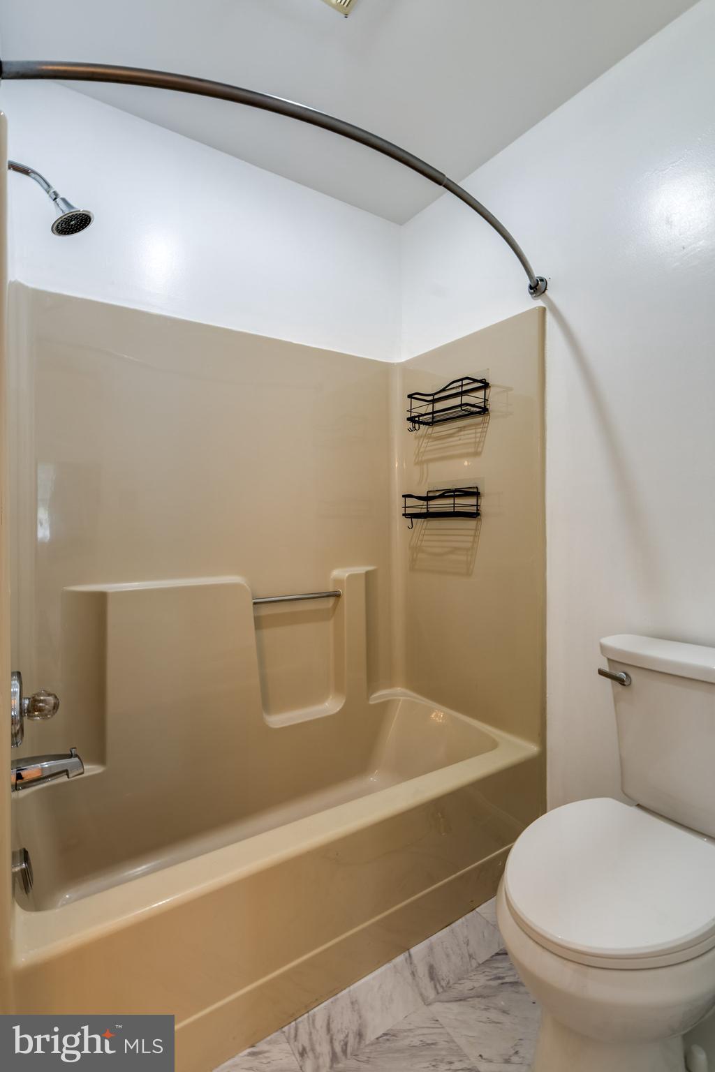MOUNTAIN VIEW COMMON - Residential