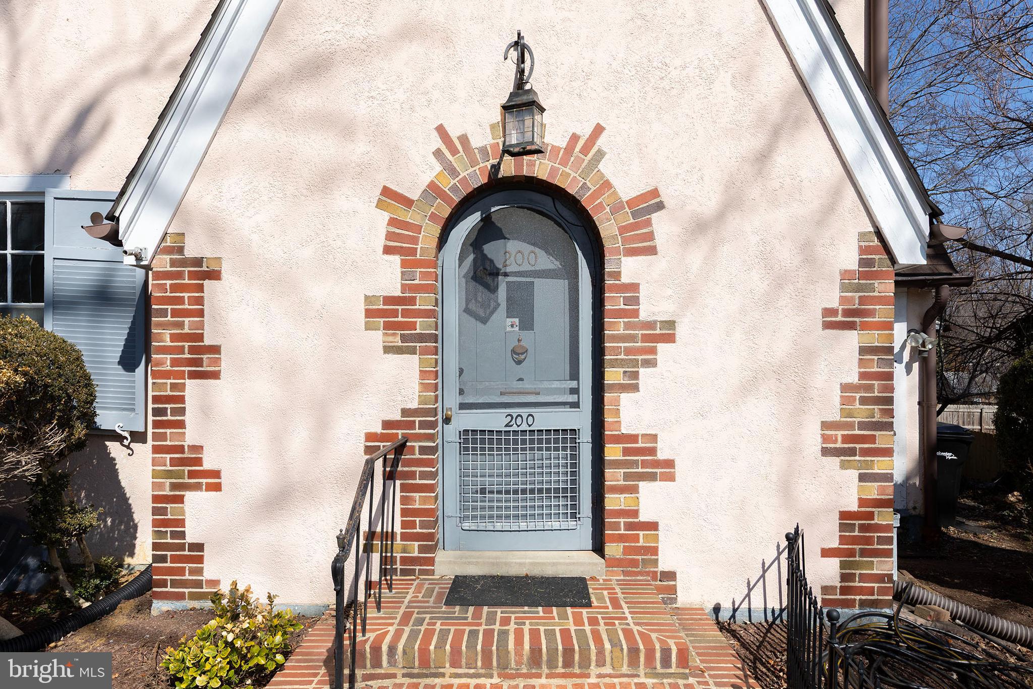 HISTORIC DISTRICT - Residential