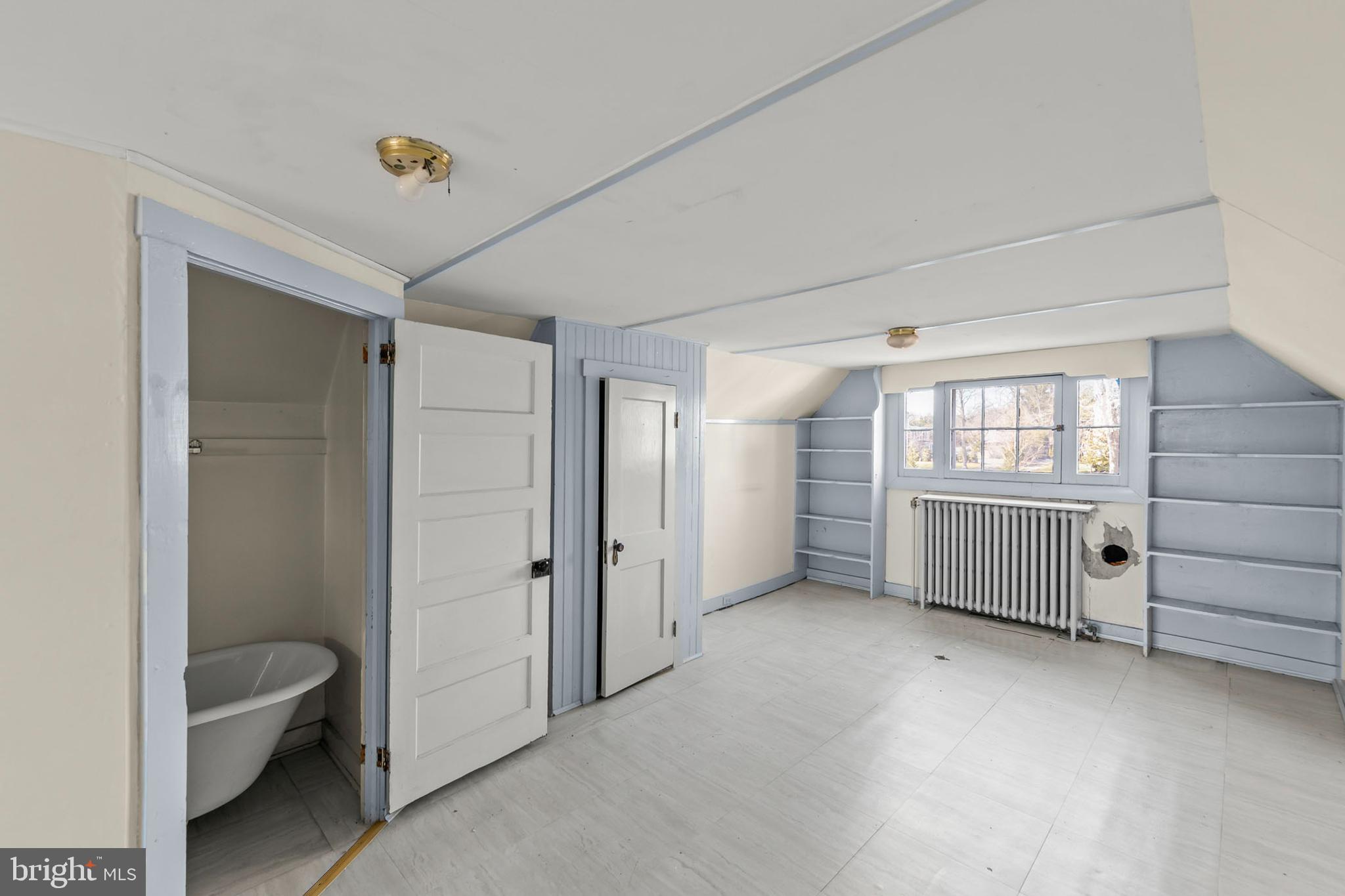 HISTORIC DISTRICT - Residential