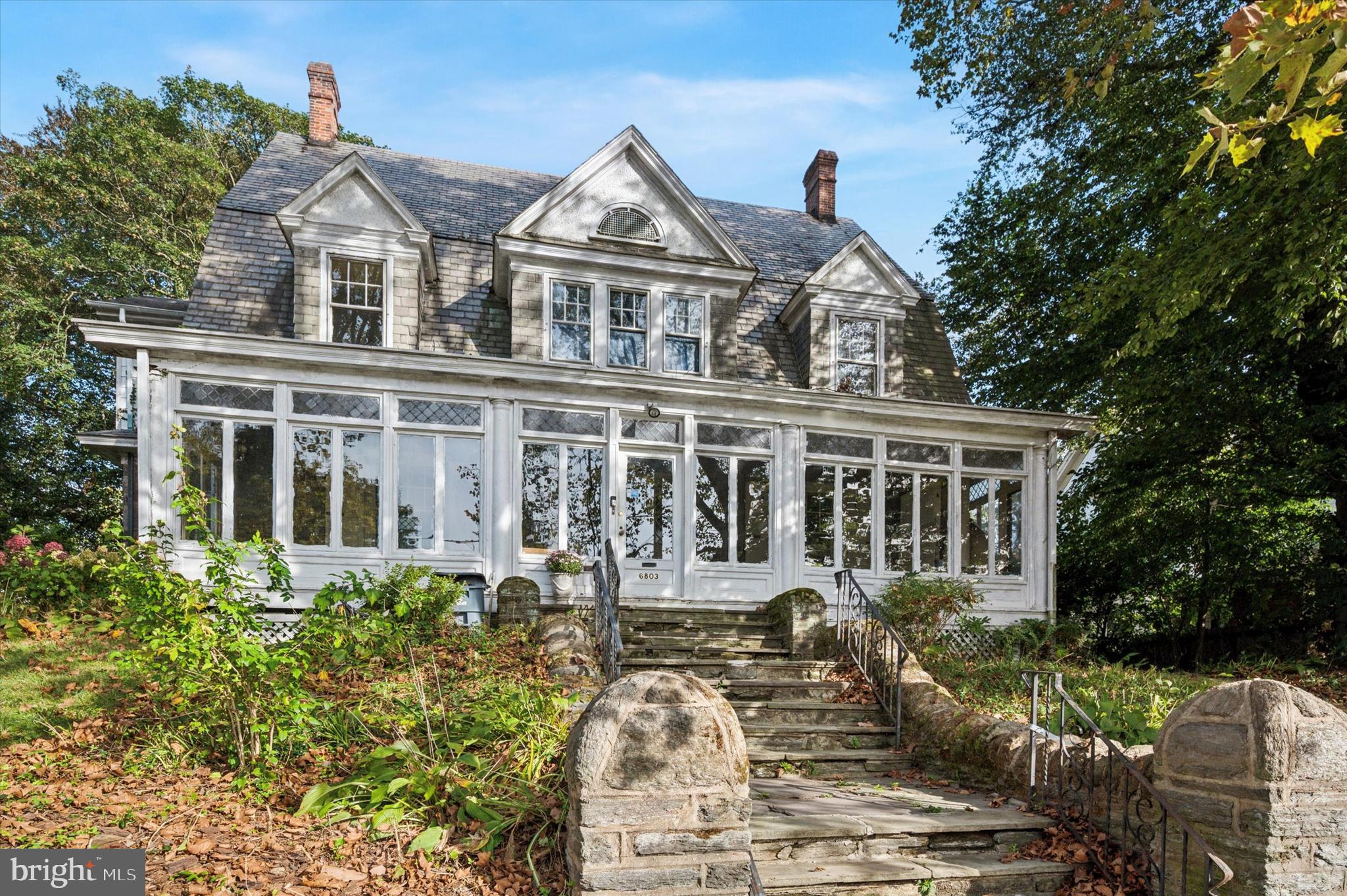 EAST OAK LANE - Residential