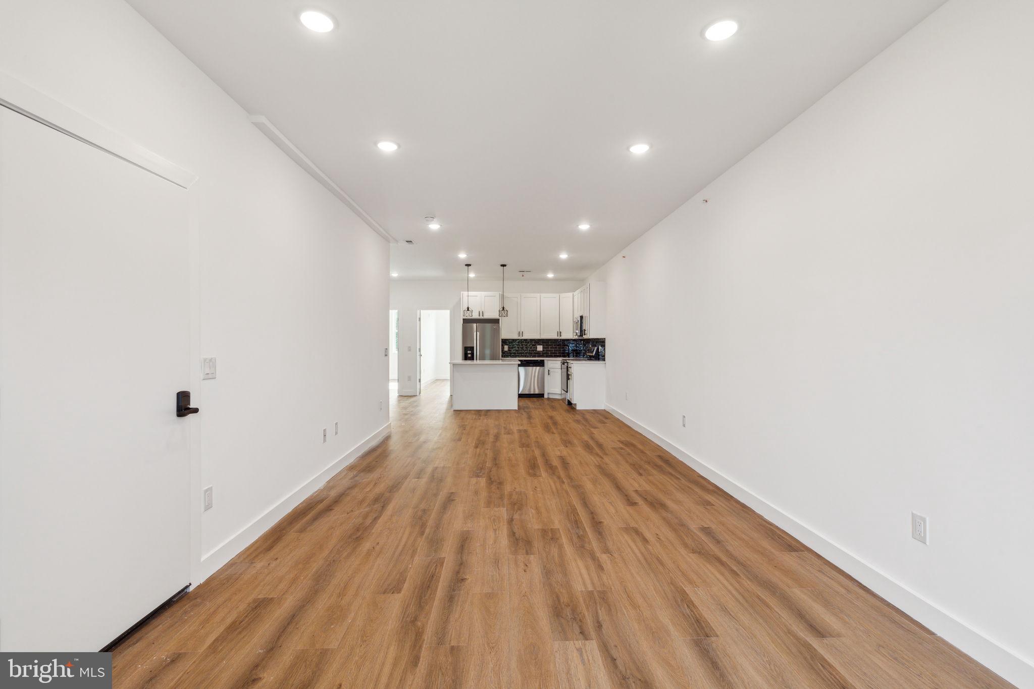 WEST KENSINGTON - Residential Lease